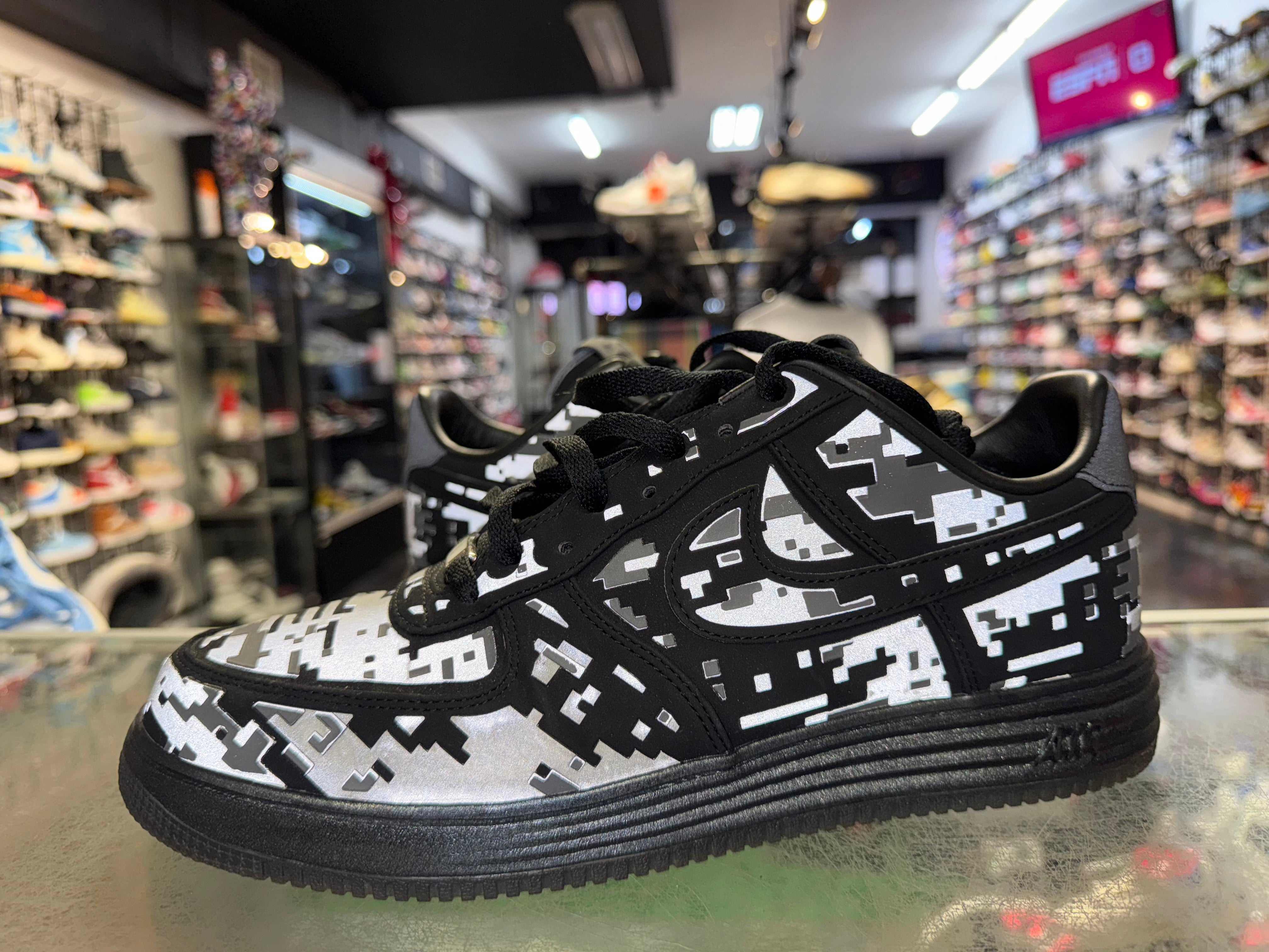 Size 11 Nike Lunar Force 1 "Digi Camo Black"