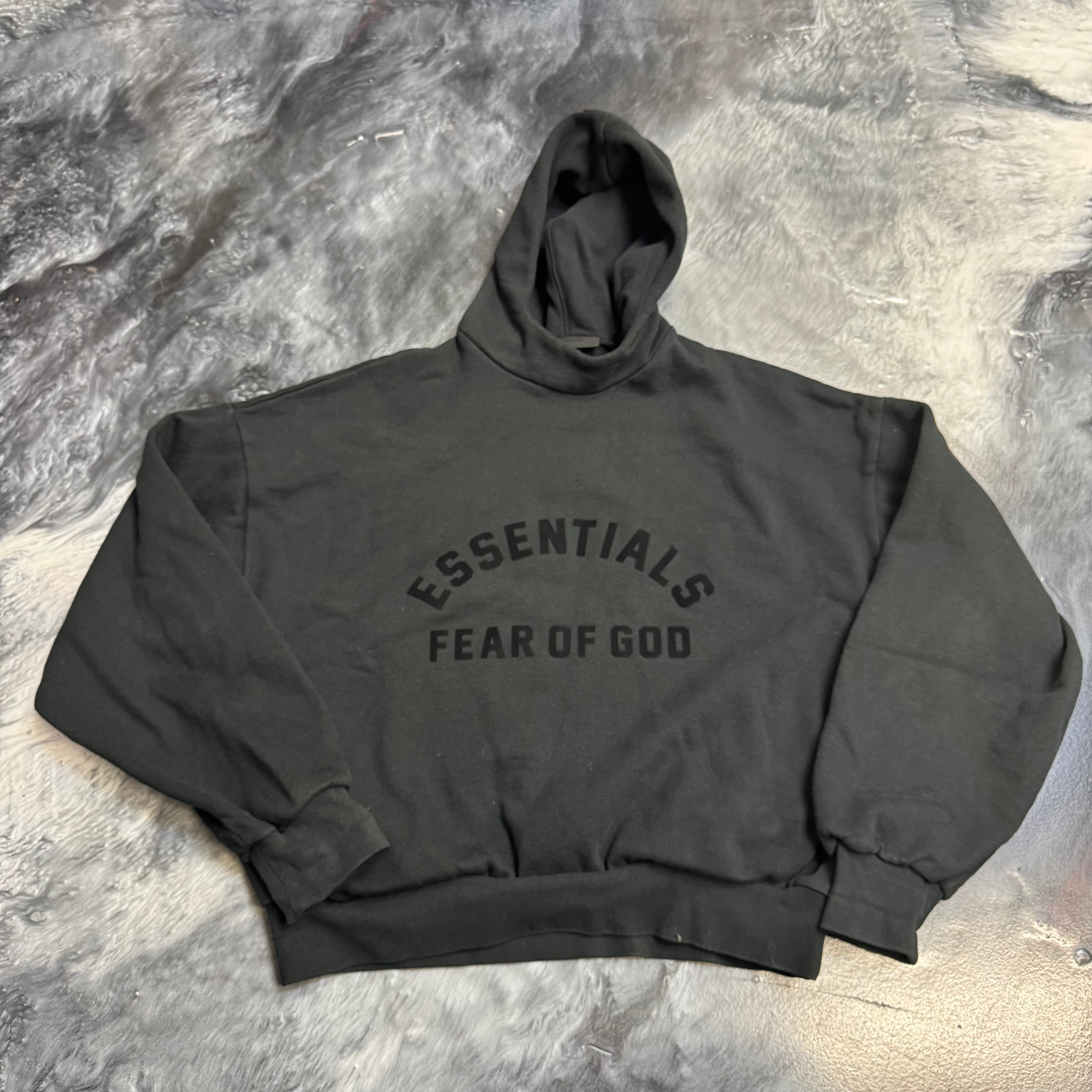 Size M Essentials FOG Arch Logo Hoodie “Black”