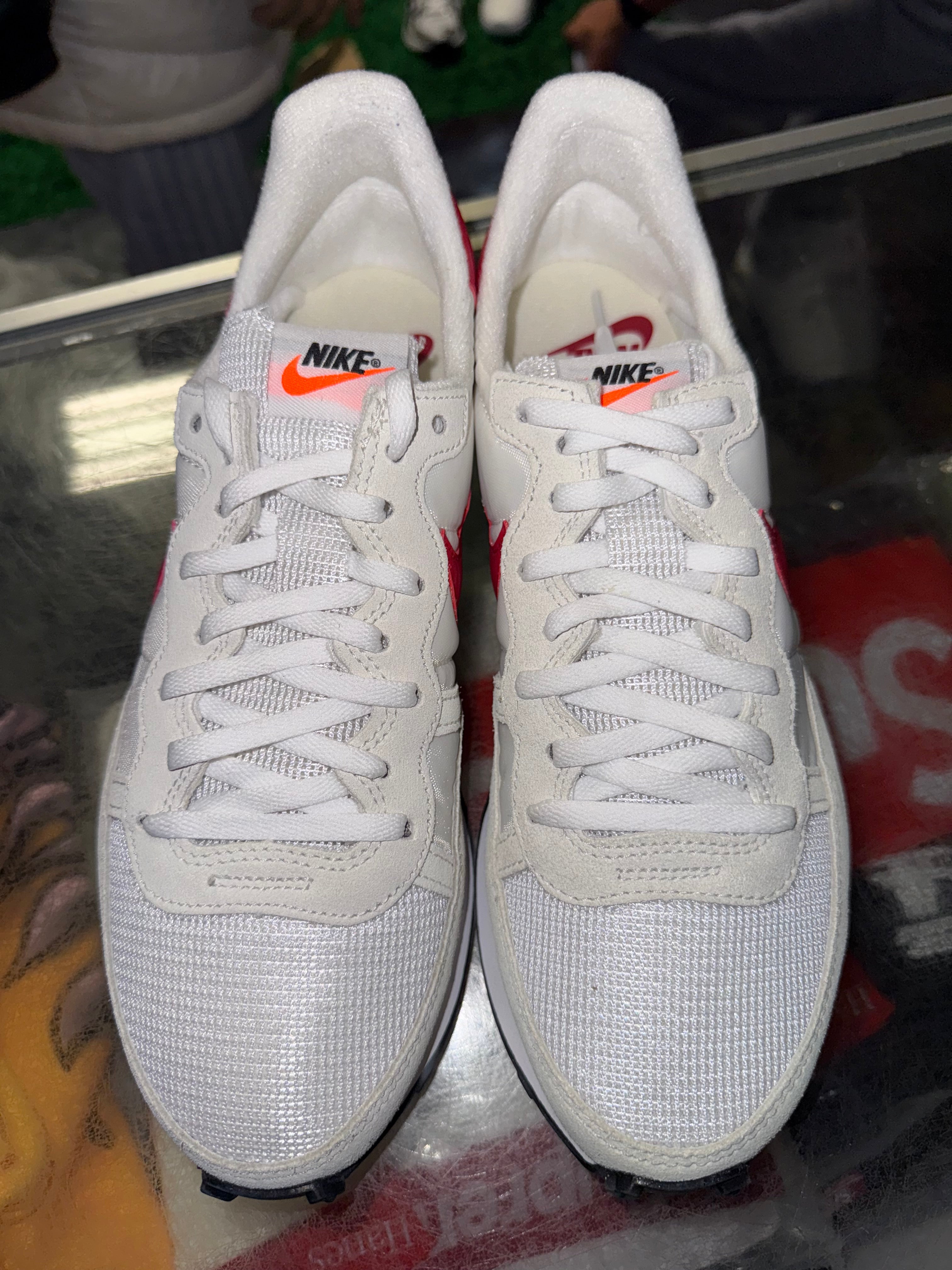 Size 9 Nike Challenger OG "White University Red" Brand New