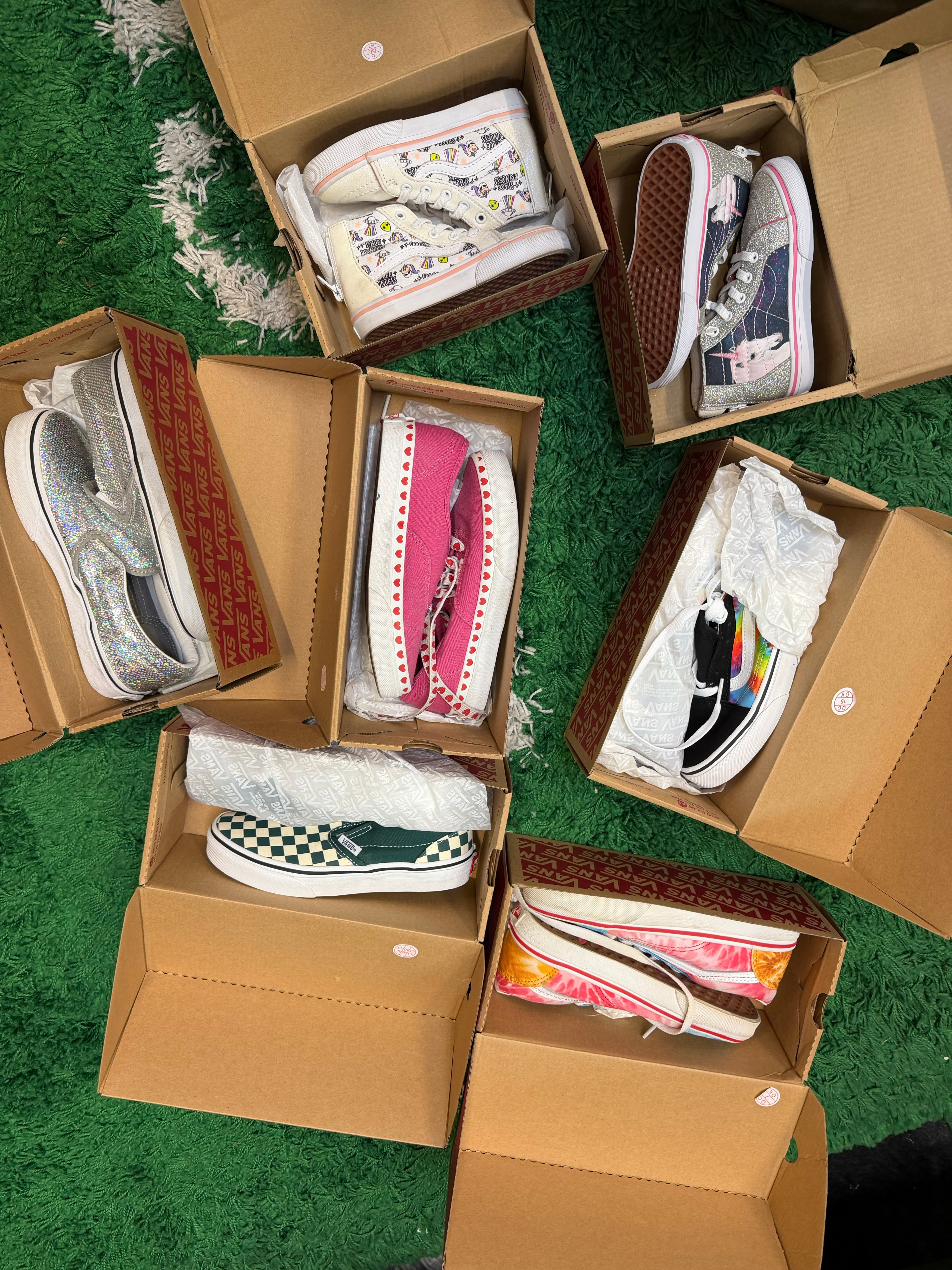 7 Pair Vans Bundle (Mixed Kids Sizes)