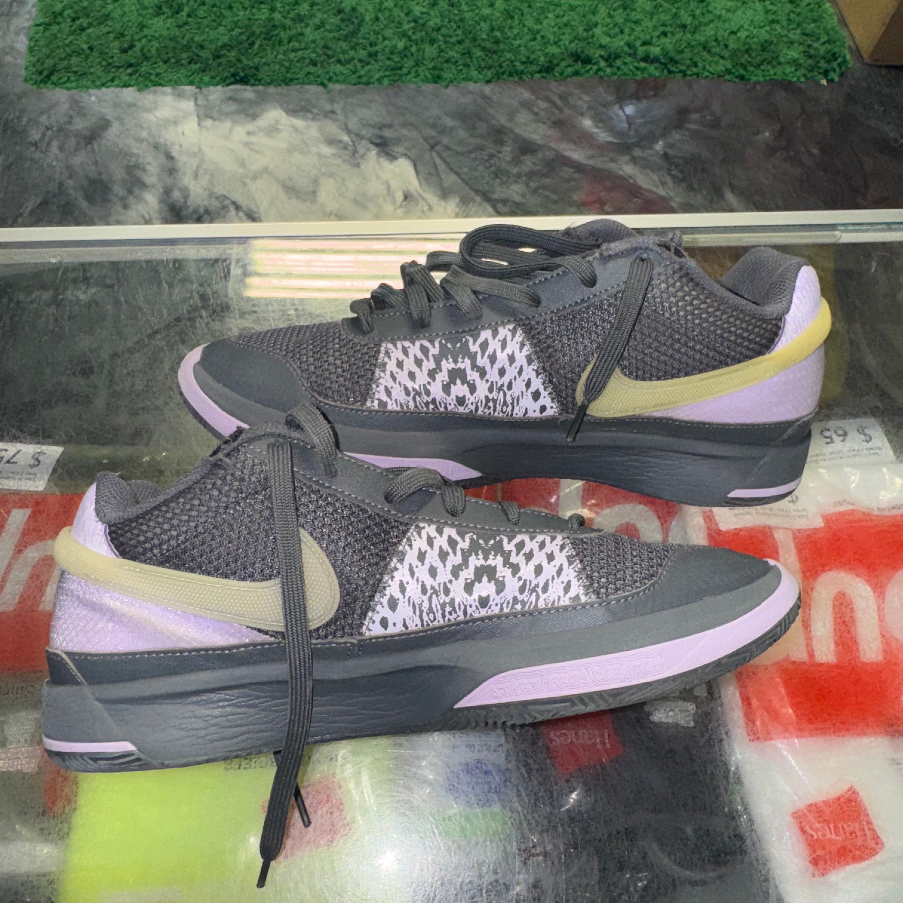 Size 9 Nike Ja 1 "Personal Touch" - NB