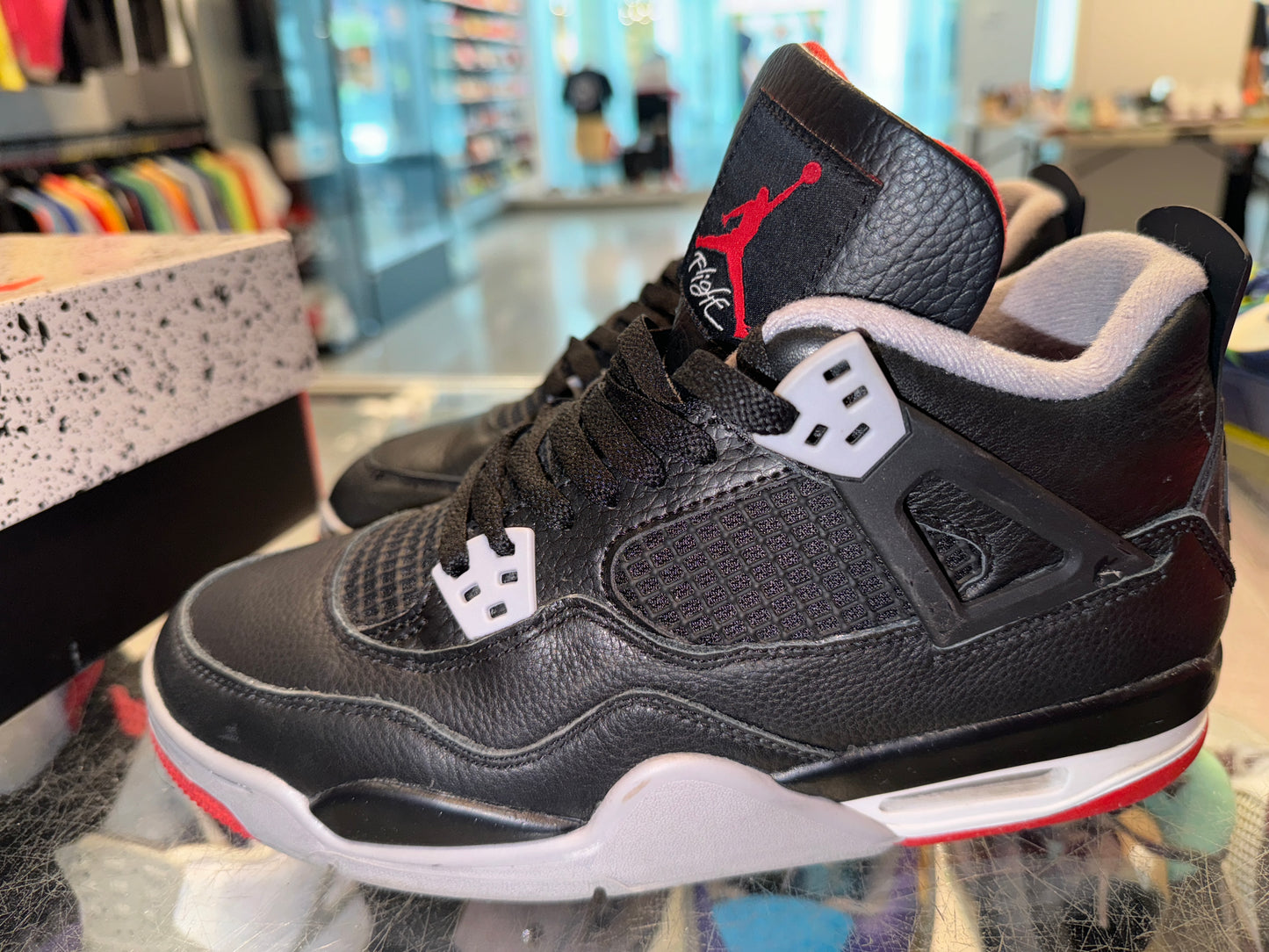 Size 7y Air Jordan 4 “Reimagined Bred” (Mall)