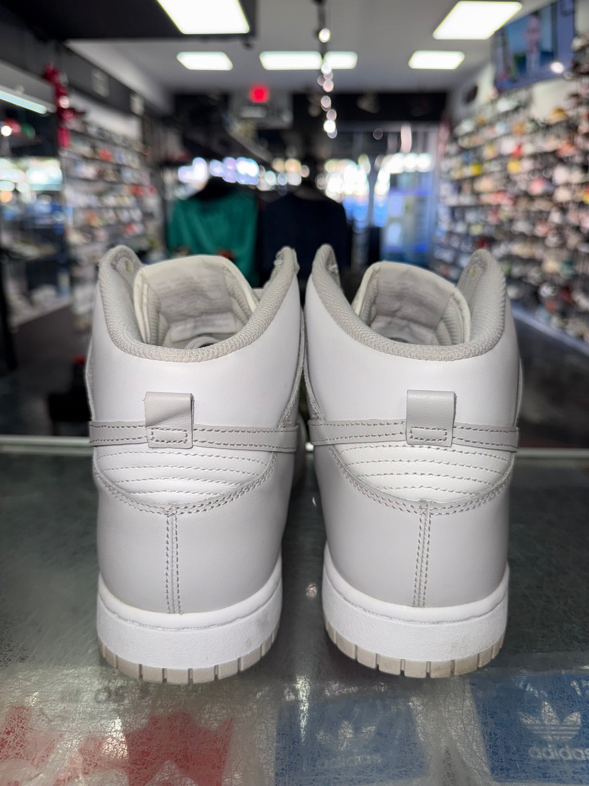Nike Dunk High White Vast Grey sneaker, pre-owned, size 11 – view 6