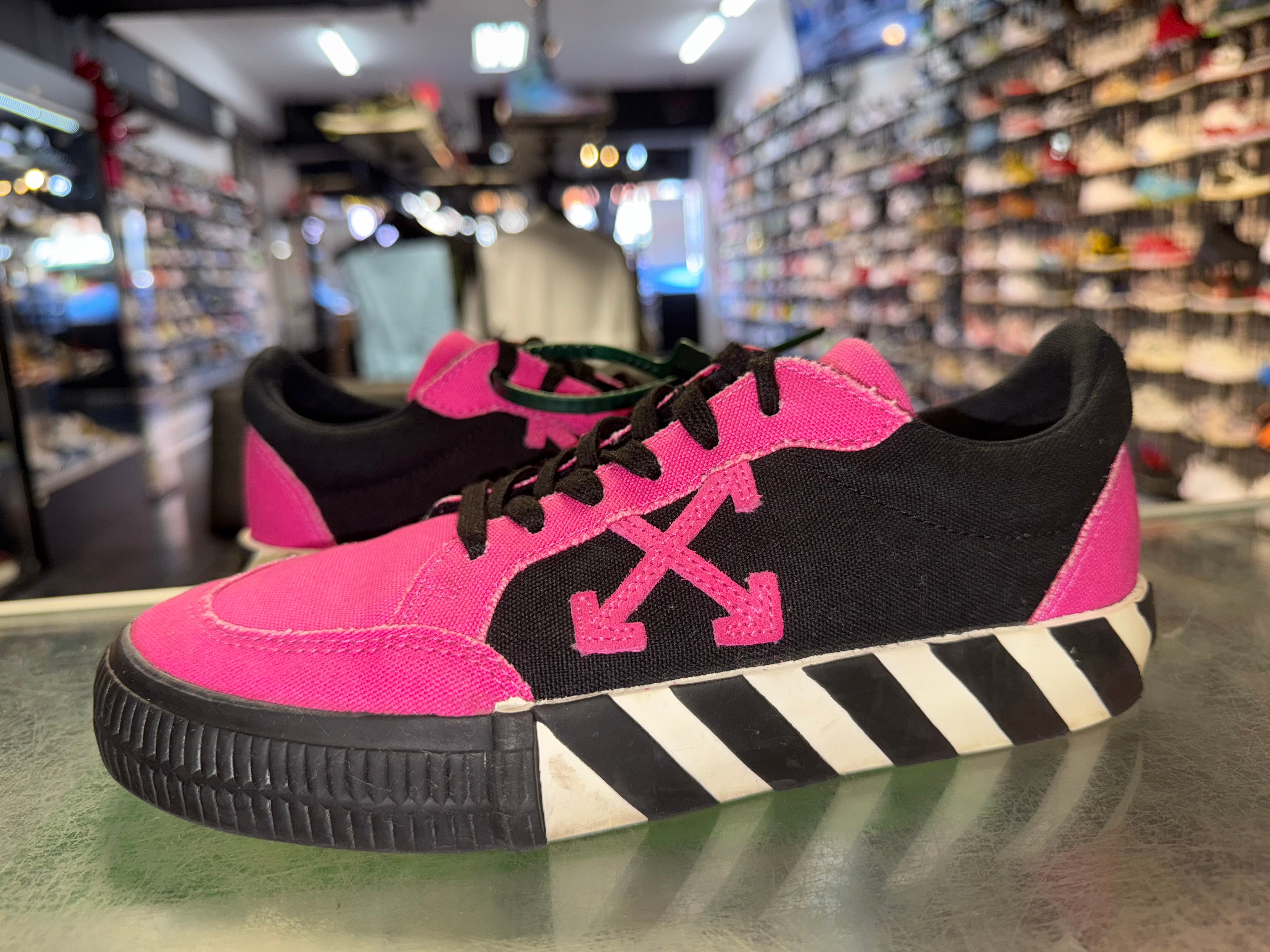 Size 6 (EU 37) Off White Vulc Low "Pink Black"