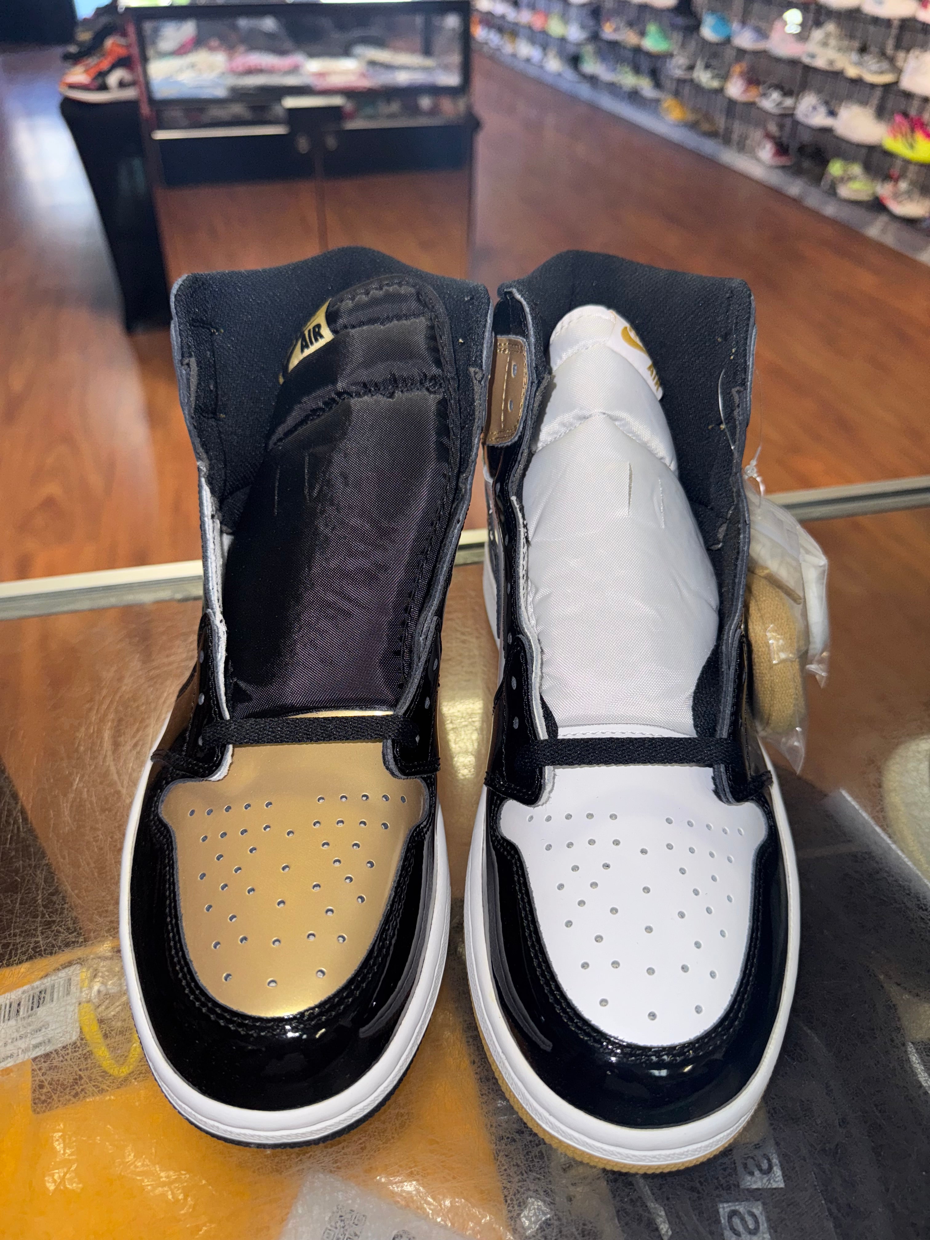 Size 11 Air Jordan 1 "Gold Top 3" Brand New