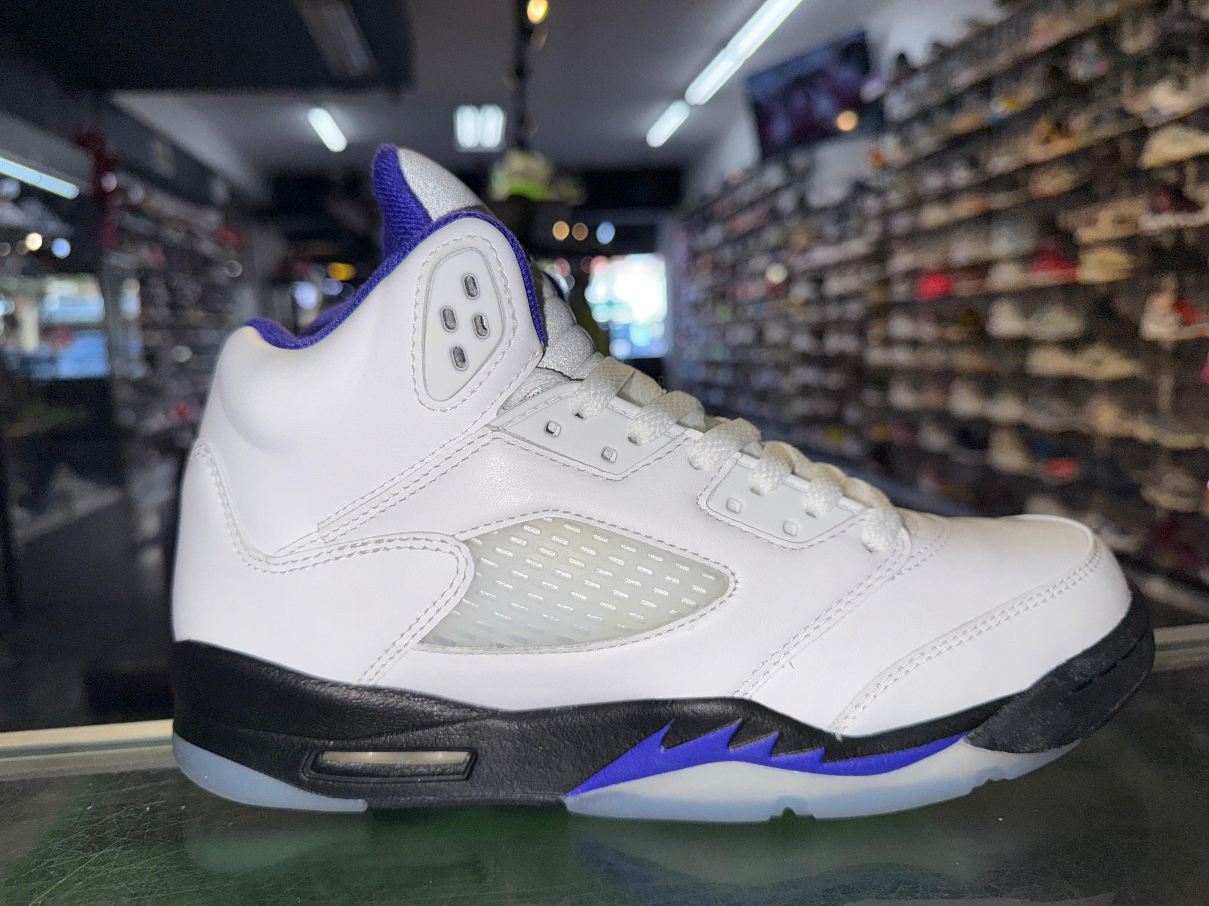 Size 7y Air Jordan 5 “Concord”