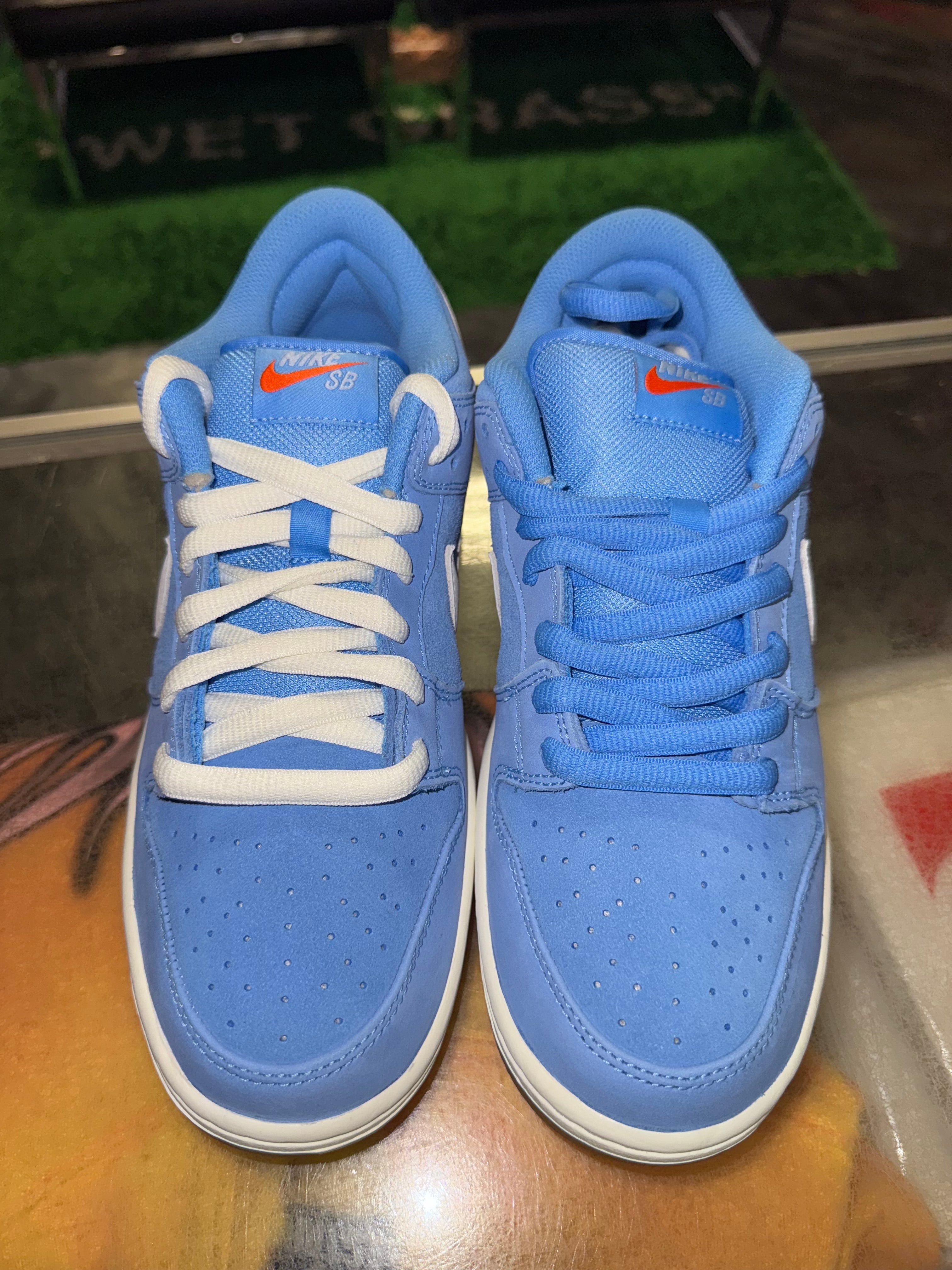 Size 9 Dunk Low SB "University Blue Gum" Brand New