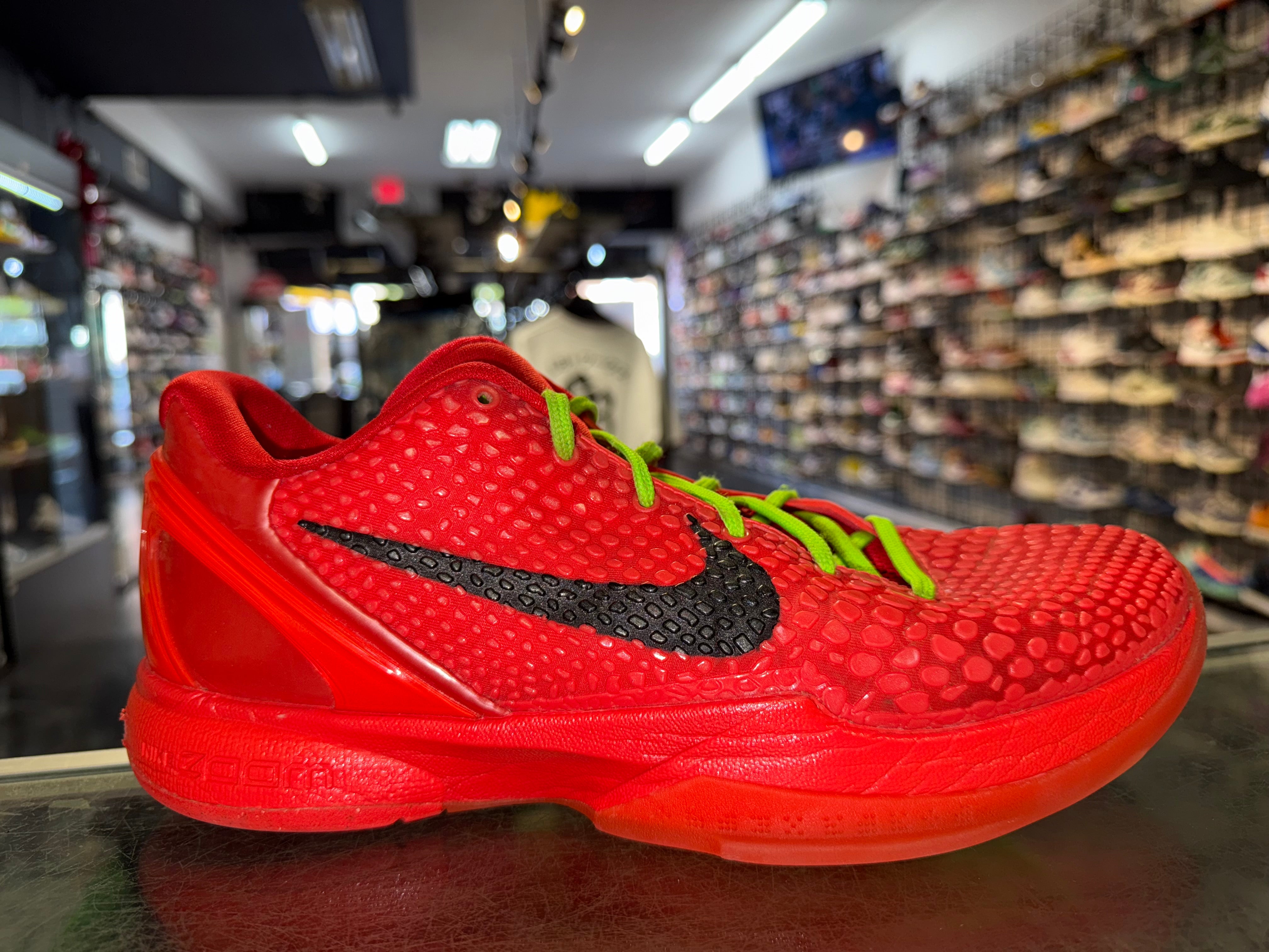 Size 9.5 Kobe 6 Protro "Reverse Grinch"