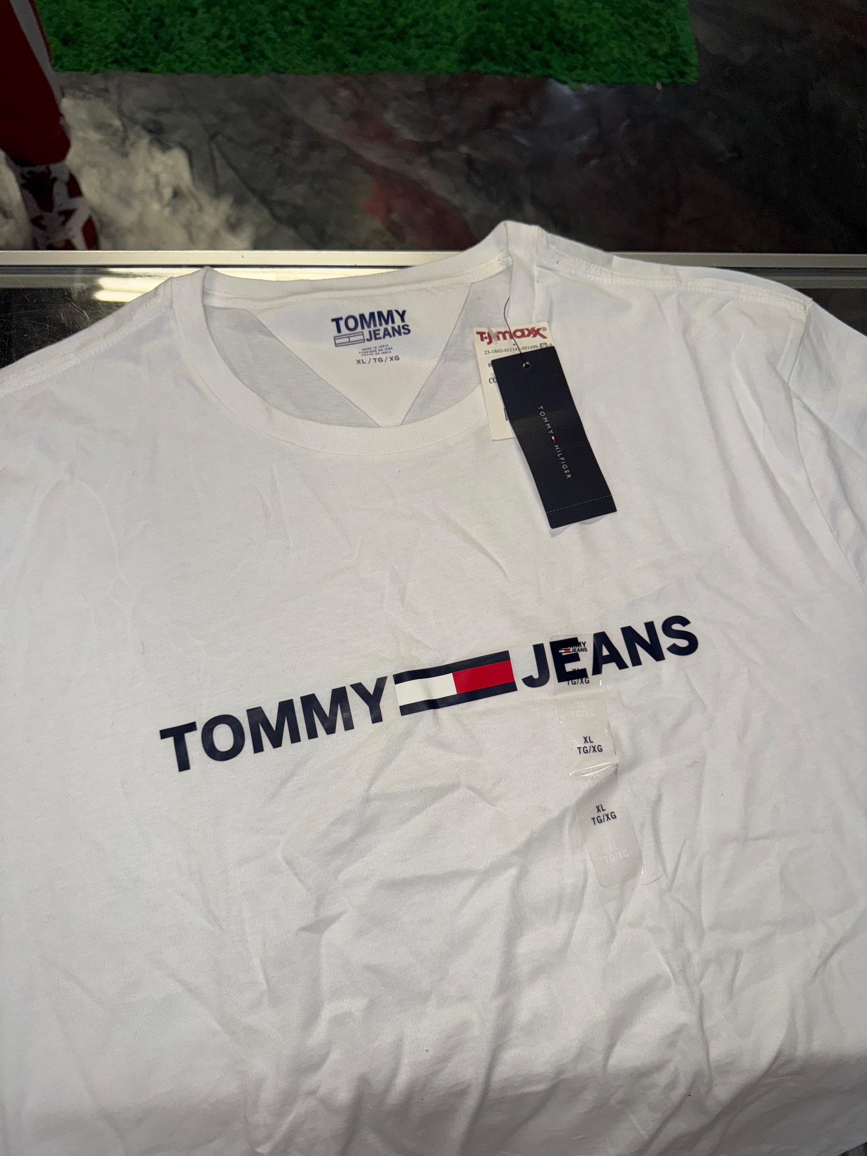 X-Large Tommy Jeans Tee NEW