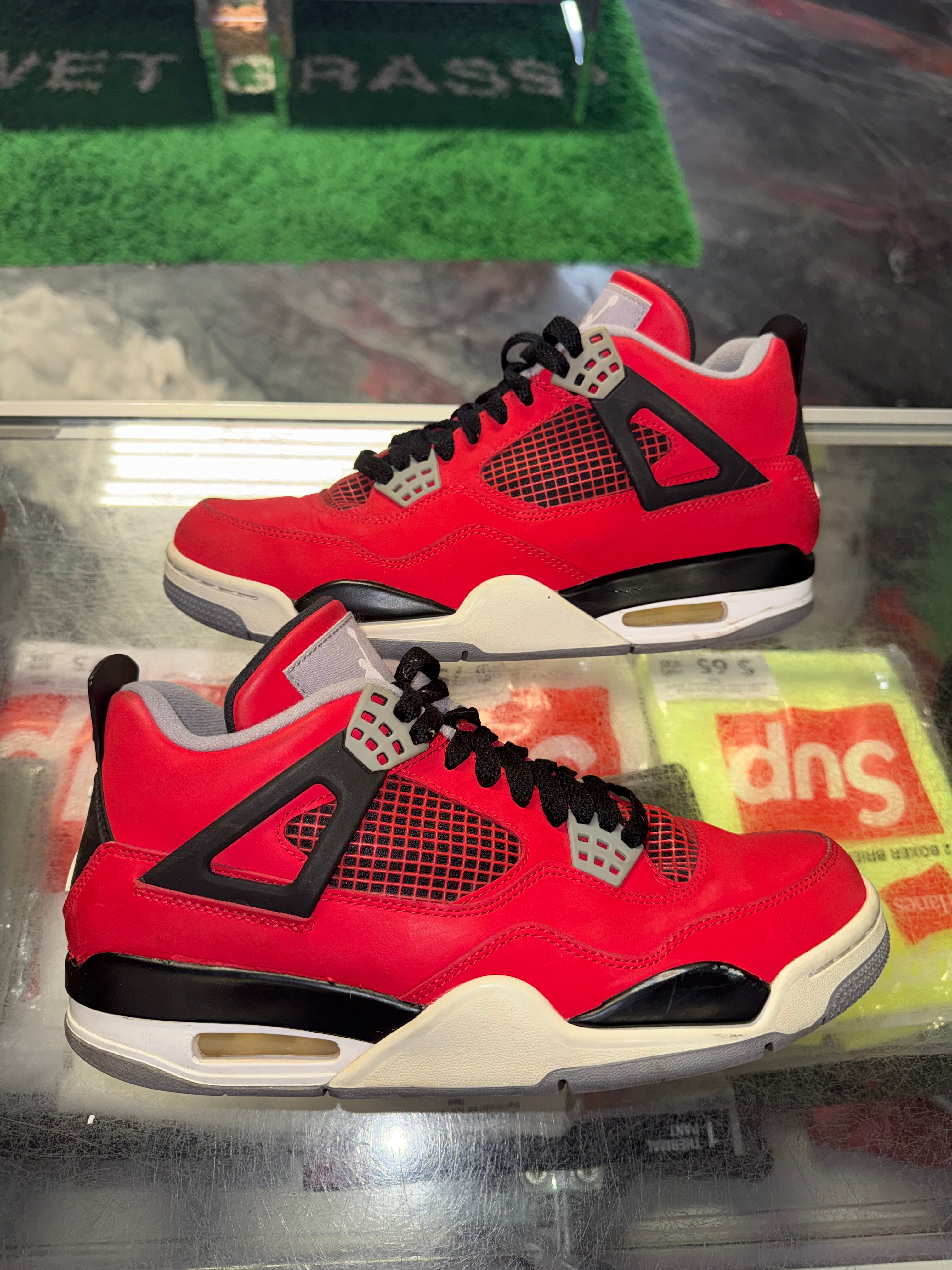 Size 8.5 AJ 4 "Toro Bravo" - R