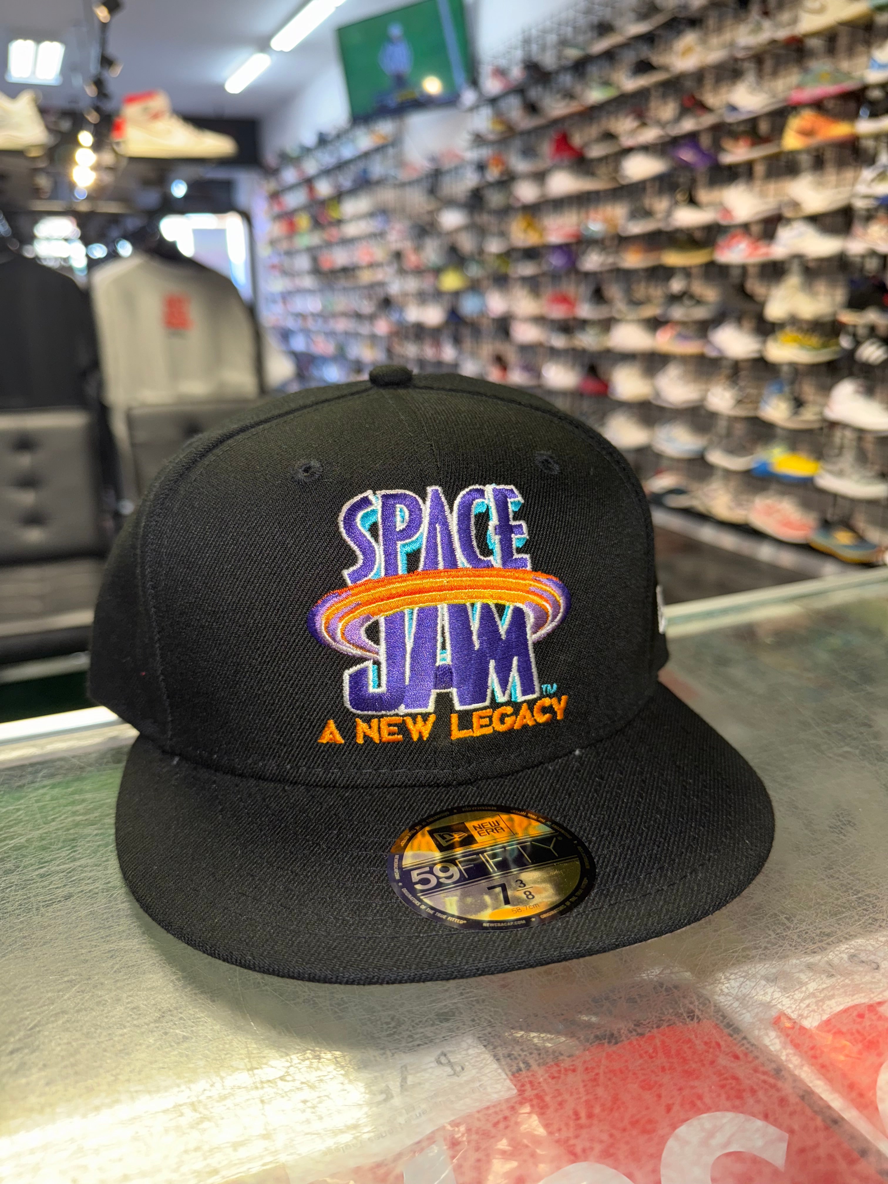 Size 7 3/8 New Era Fitted Hat “Space Jam” Brand New
