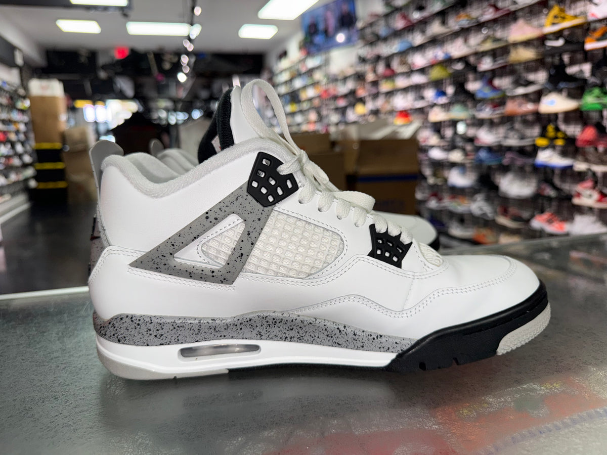 Air Jordan 4 White Cement sneaker, pre-owned, size 10.5 – view 3