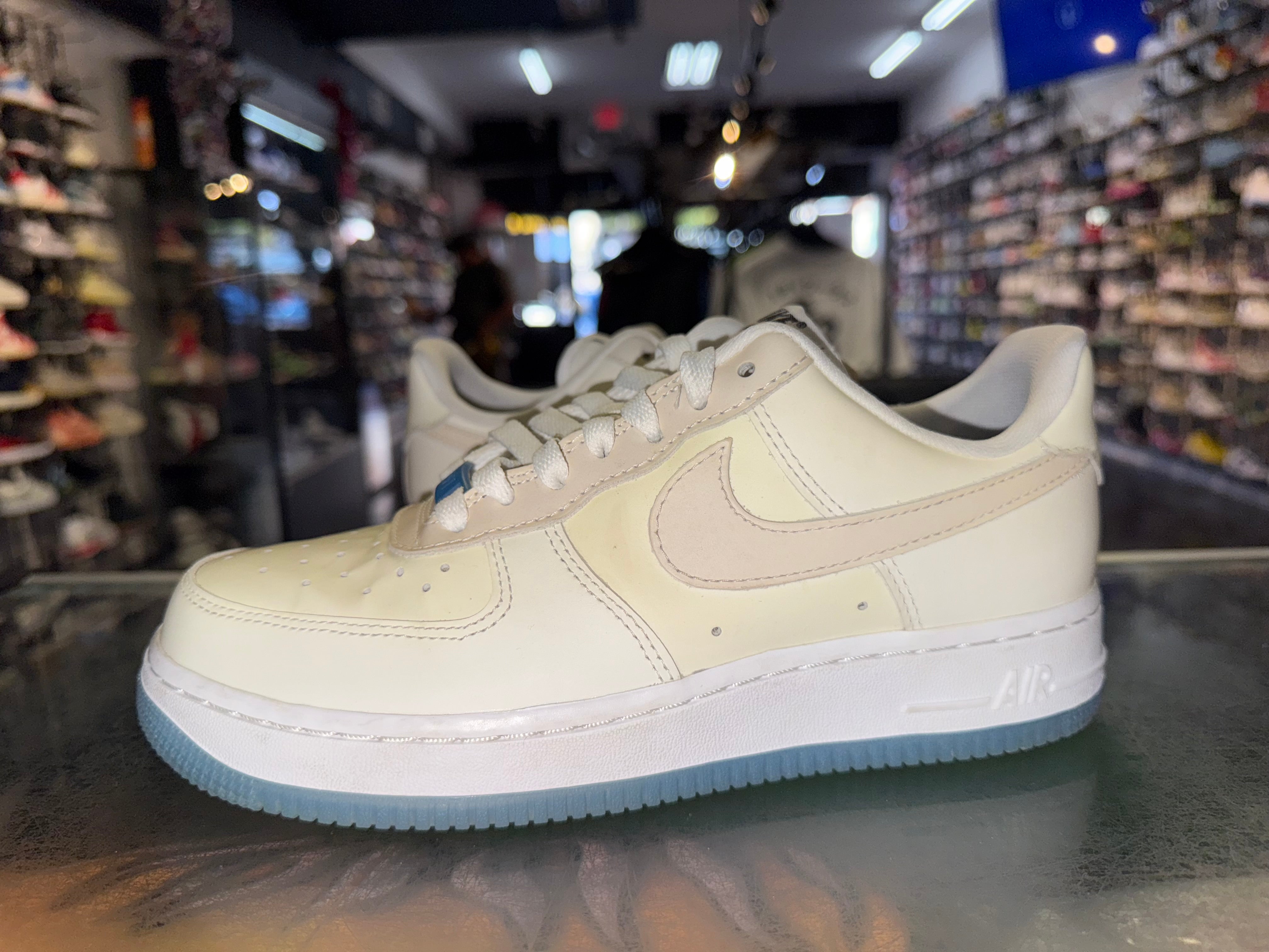 Size 5.5 (7W) Air Force 1 LX "UV Reactive"