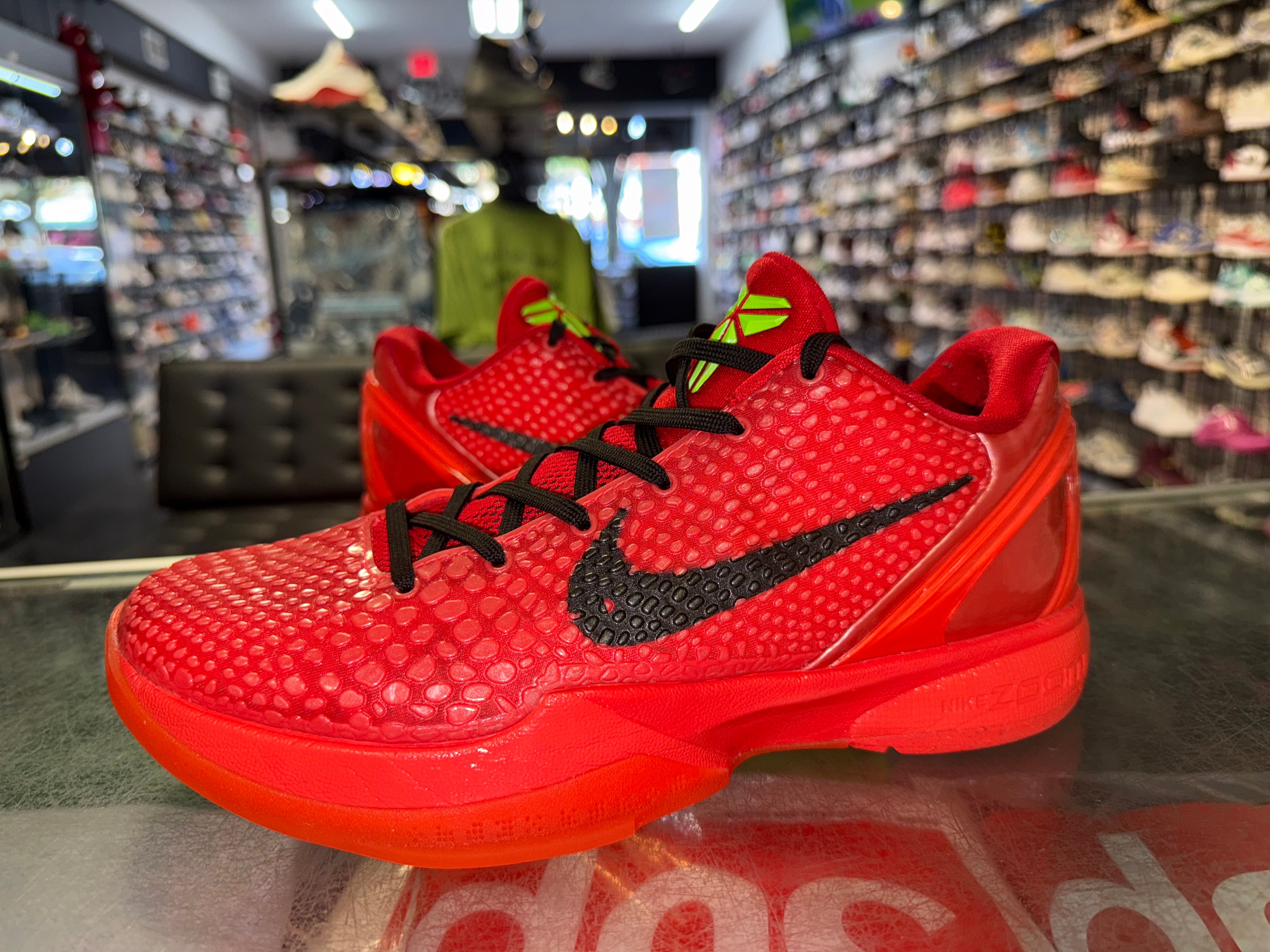 Size 7.5 Kobe 6 Protro "Reverse Grinch"