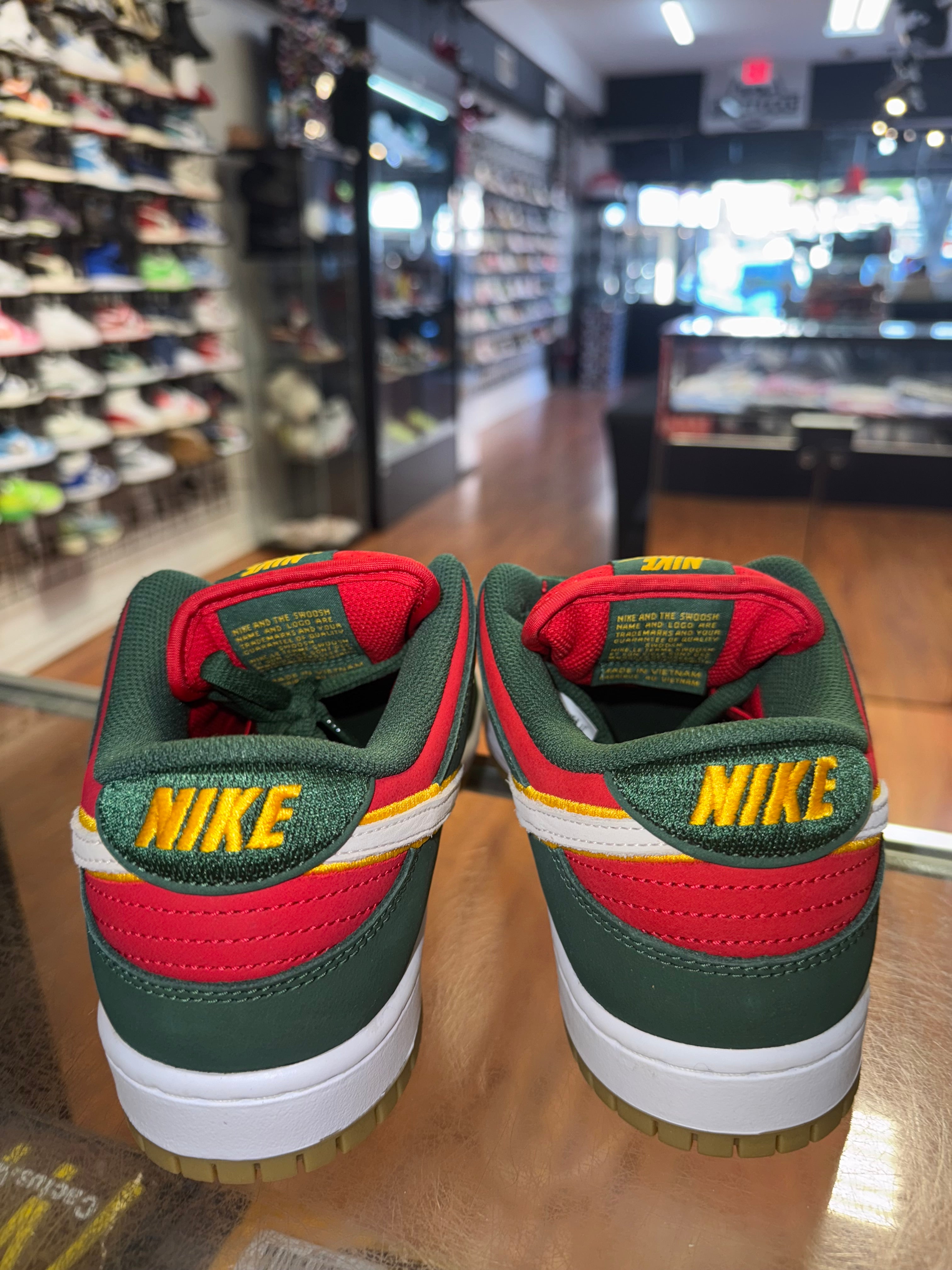 Size 9 Dunk Low SB "Seattle Supersonics" Brand New