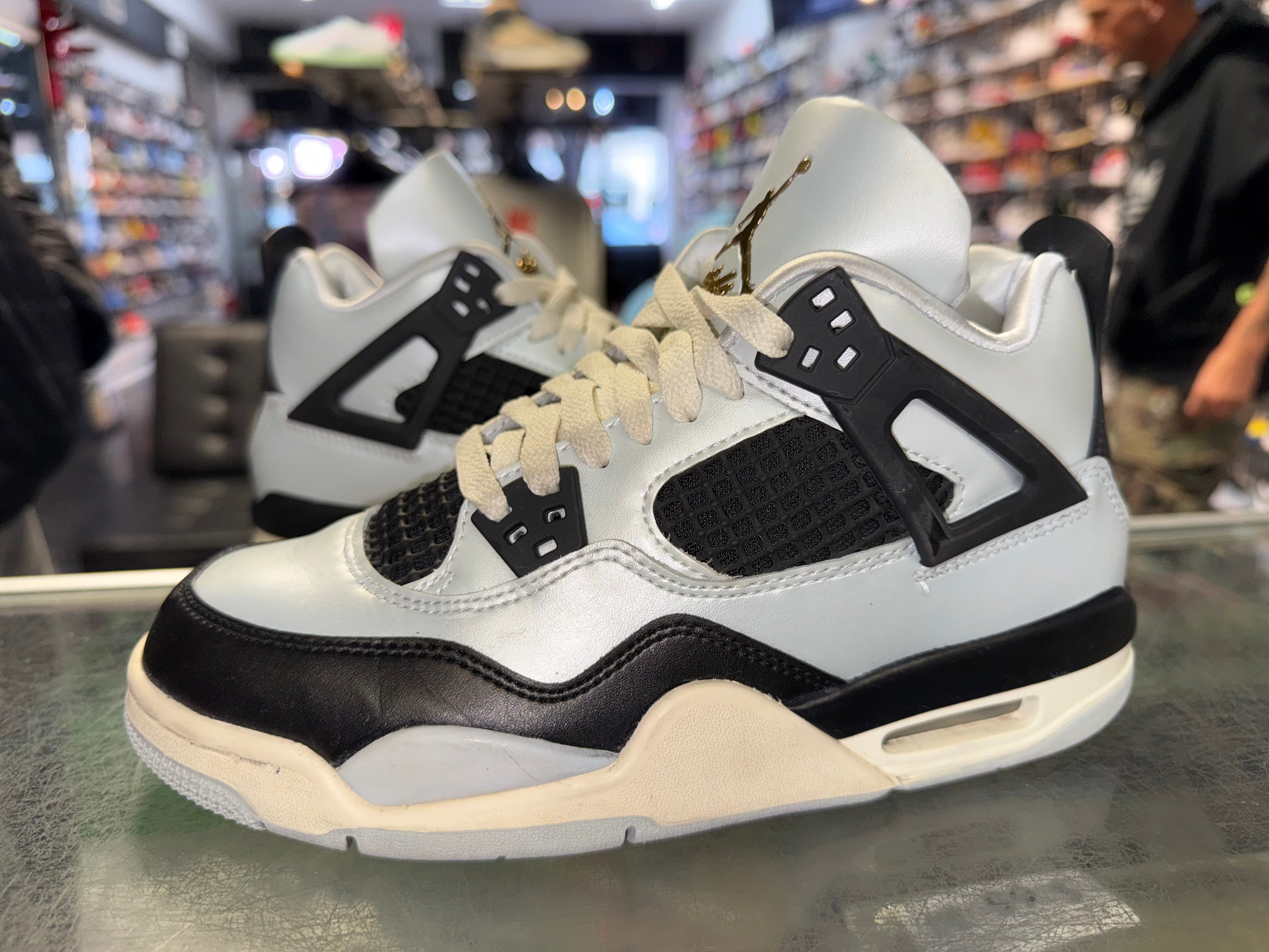 Size 5y Air Jordan 4 "Platinum Gold"