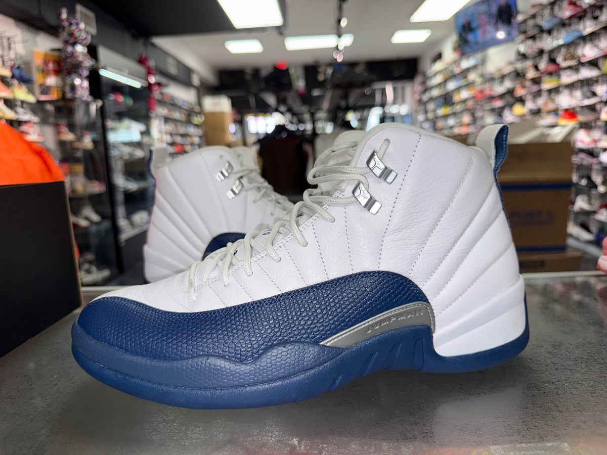 Air Jordan 12 French Blue sneaker, pre-owned – view 2