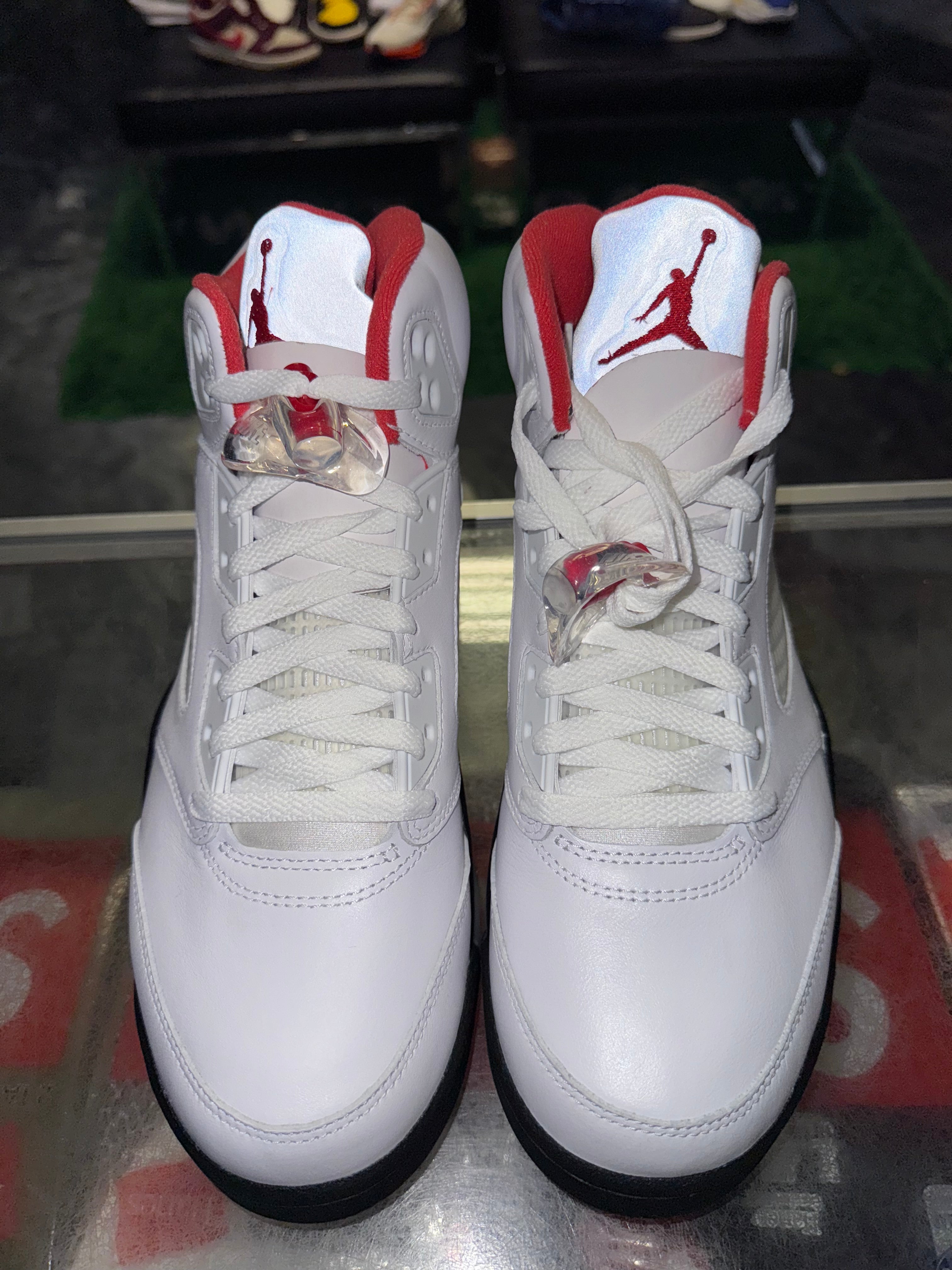 Size 9.5 Air Jordan 5 "Fire Red" 2020 Brand New