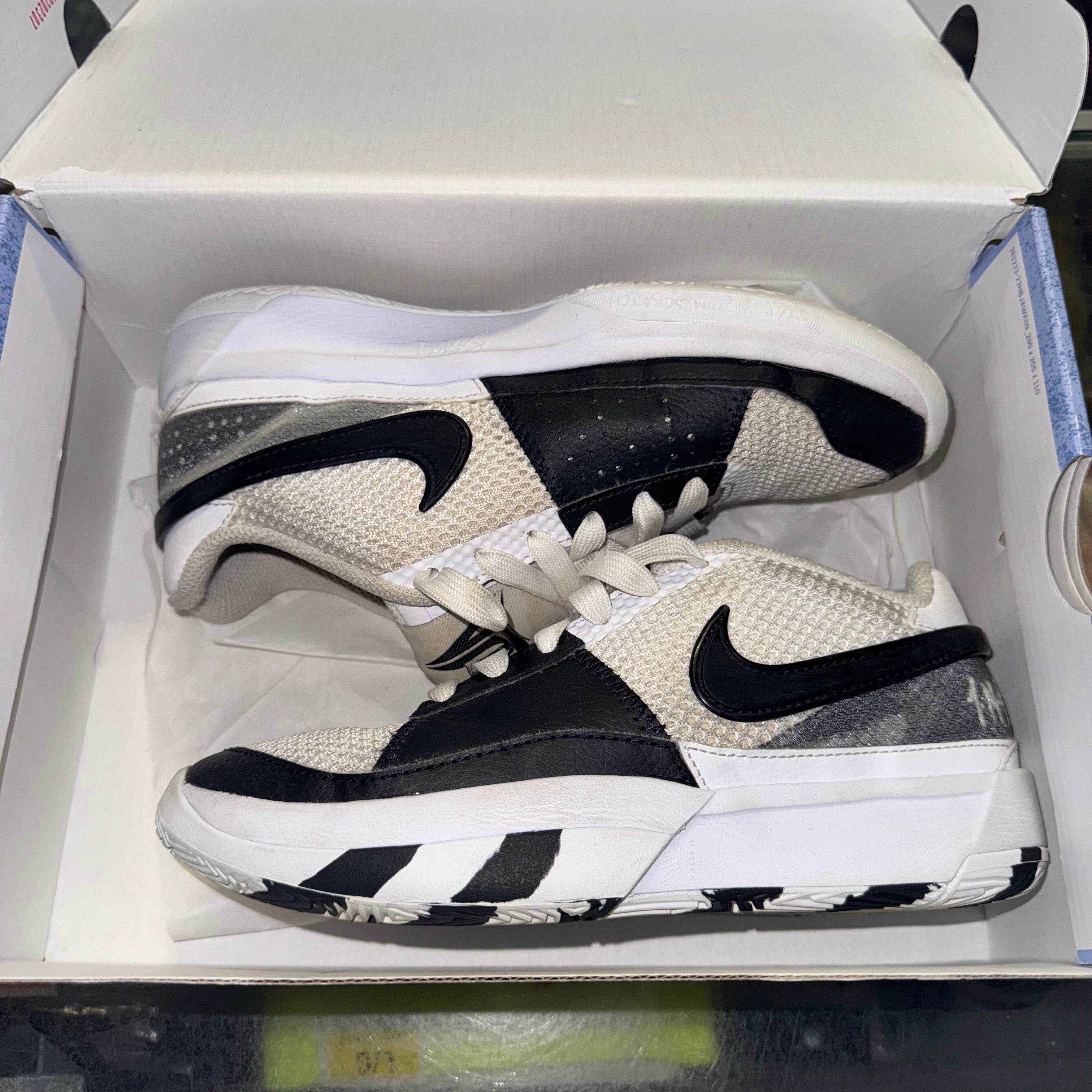 Size 4y Nike Ja 1 "Scratch 2.0"