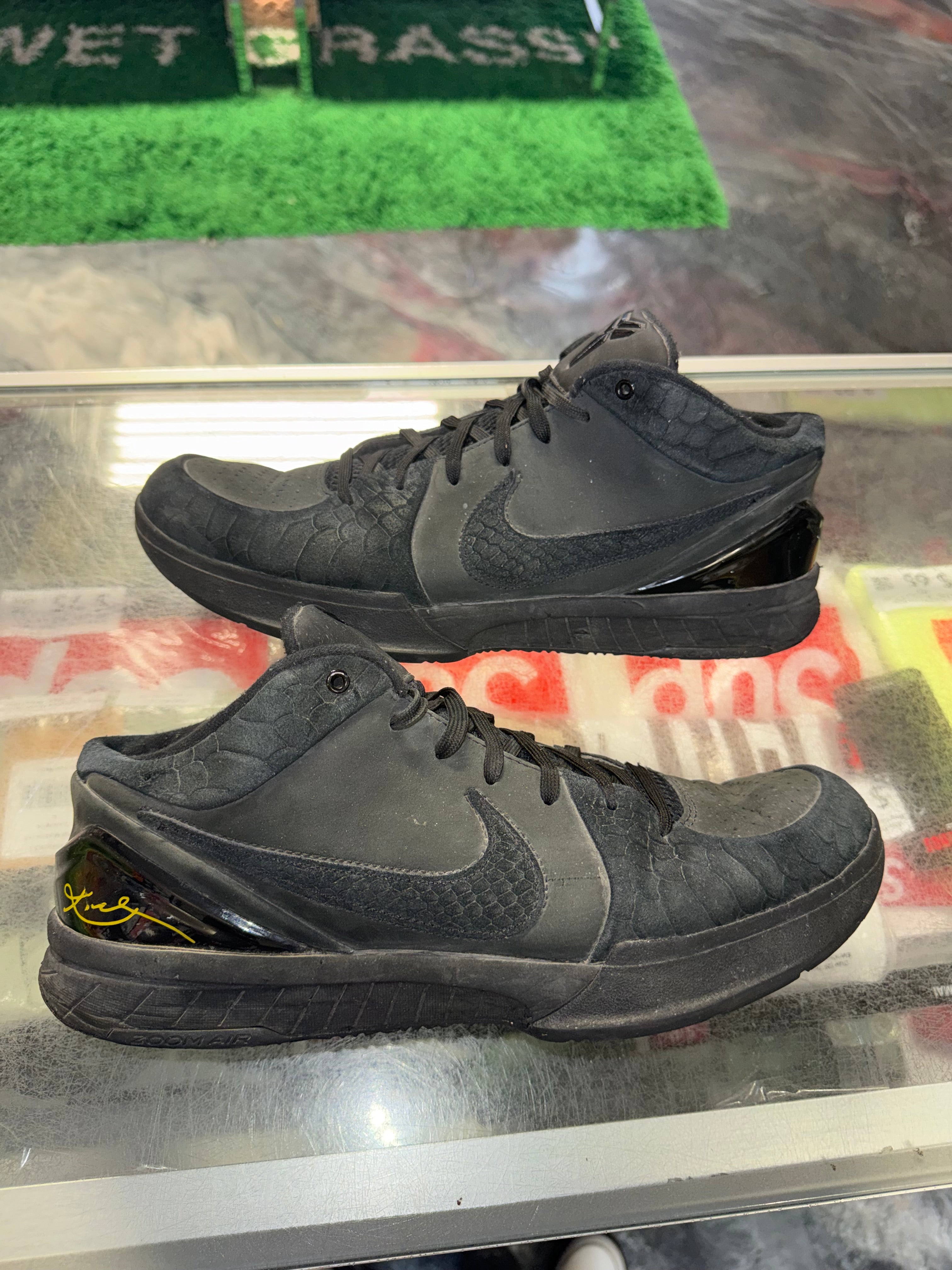 Size 12 Kobe 4 Protro "Gift of Mamba" - NB