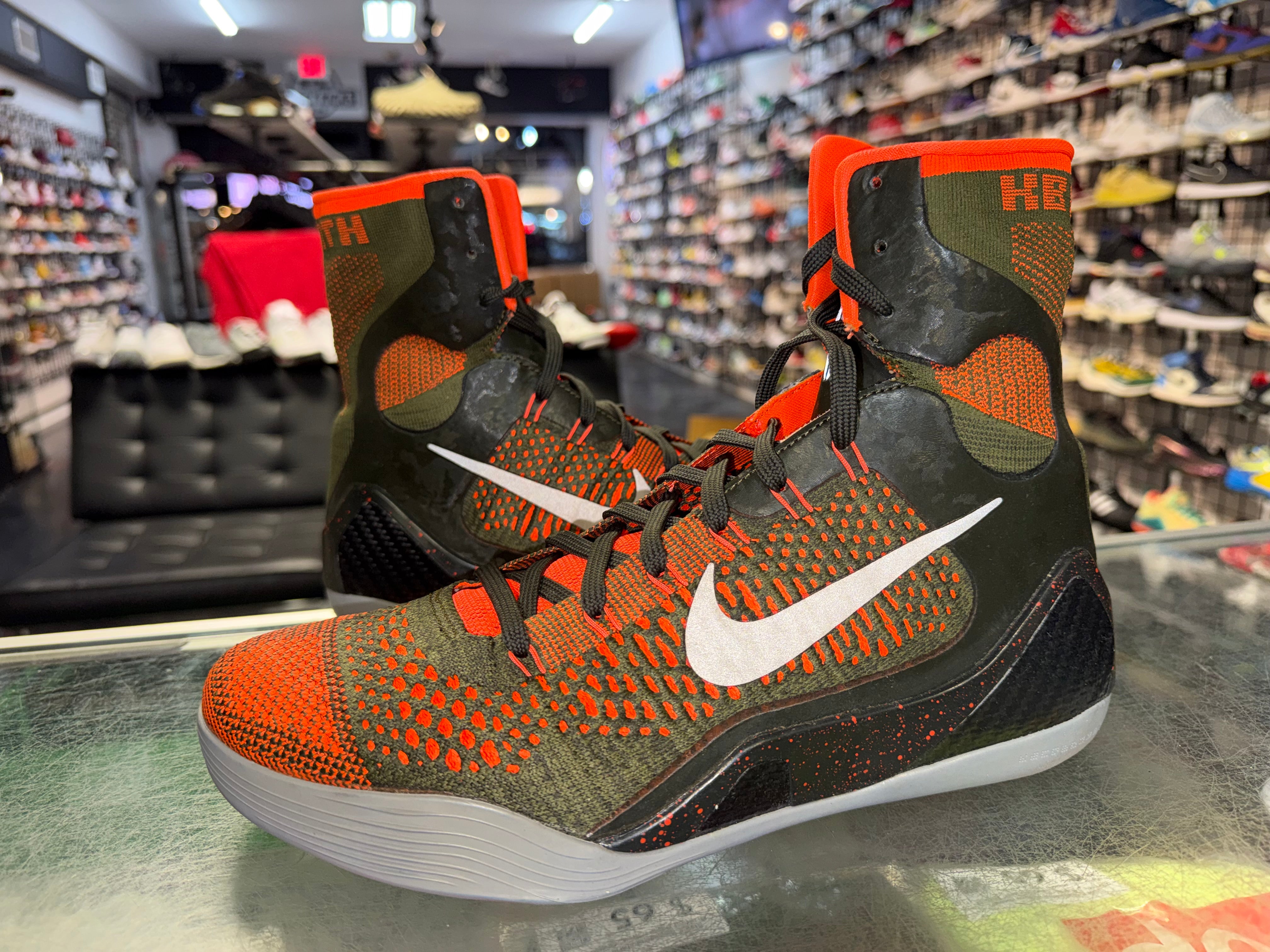 Size 9.5 Kobe 9 Elite Team "Strategy"