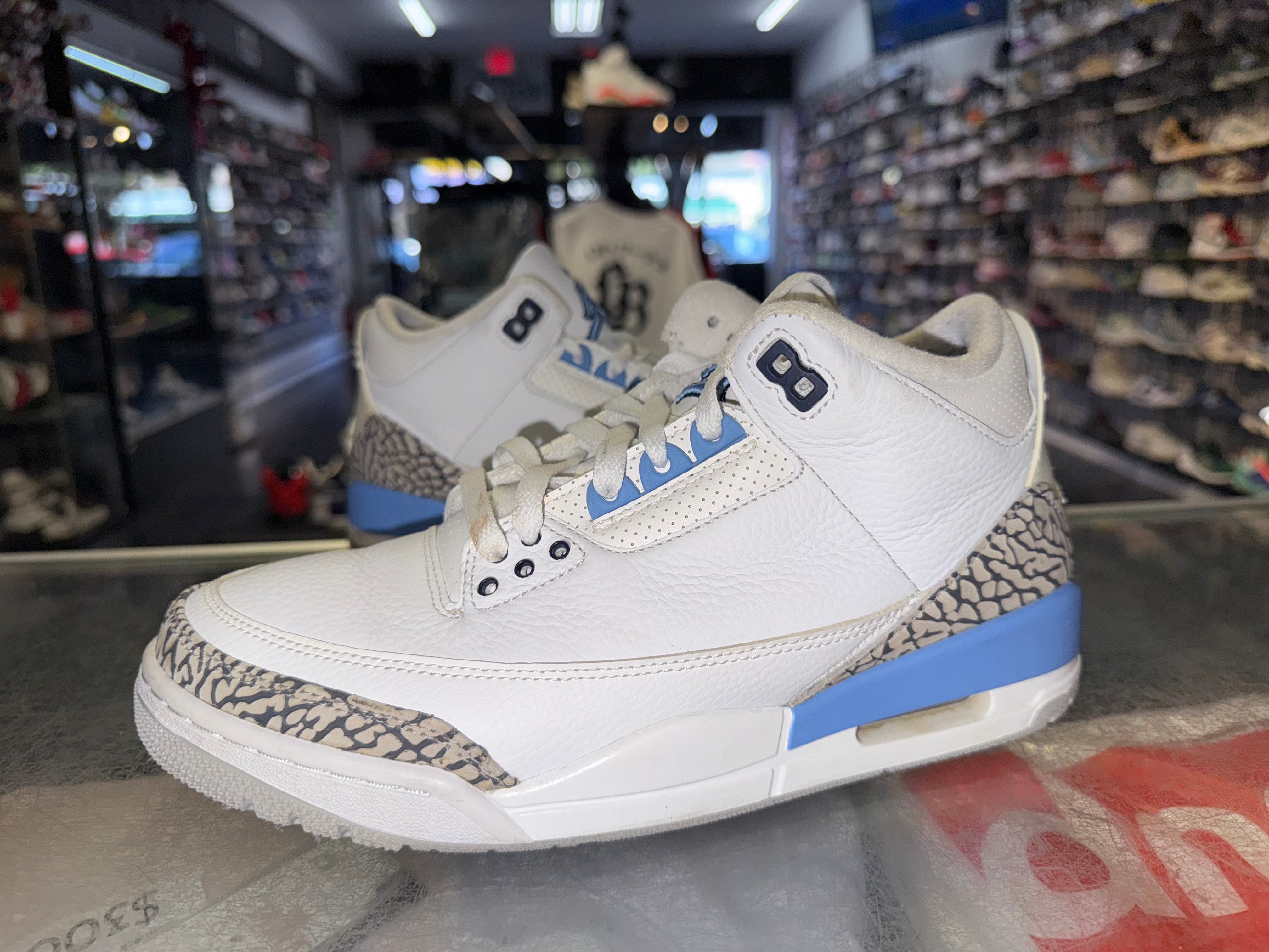 Size 8 Air Jordan 3 "UNC"