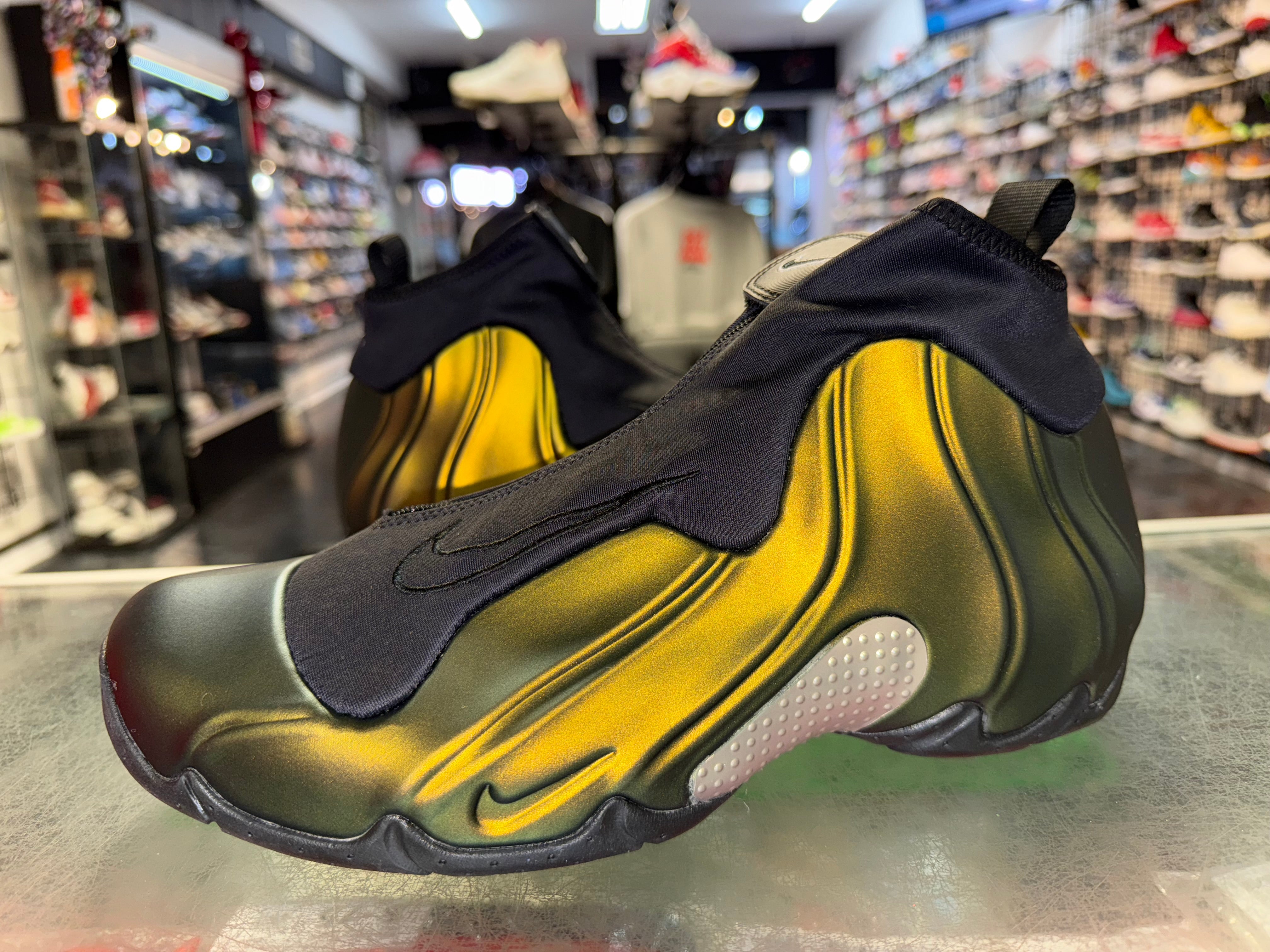 Size 8 Nike Air Flightposite “Metallic Gold”