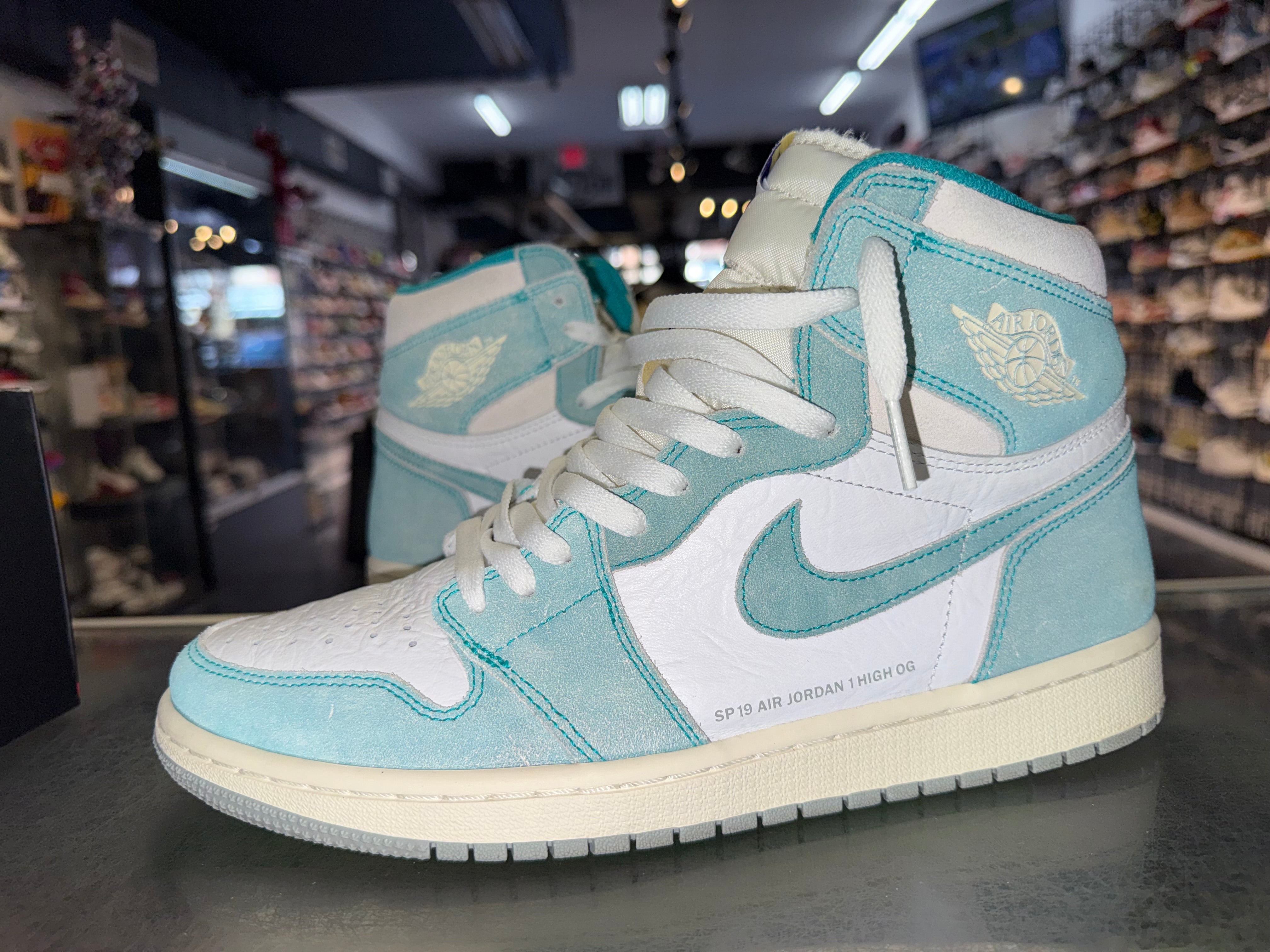 Size 10.5 Air Jordan 1 "Turbo Green"