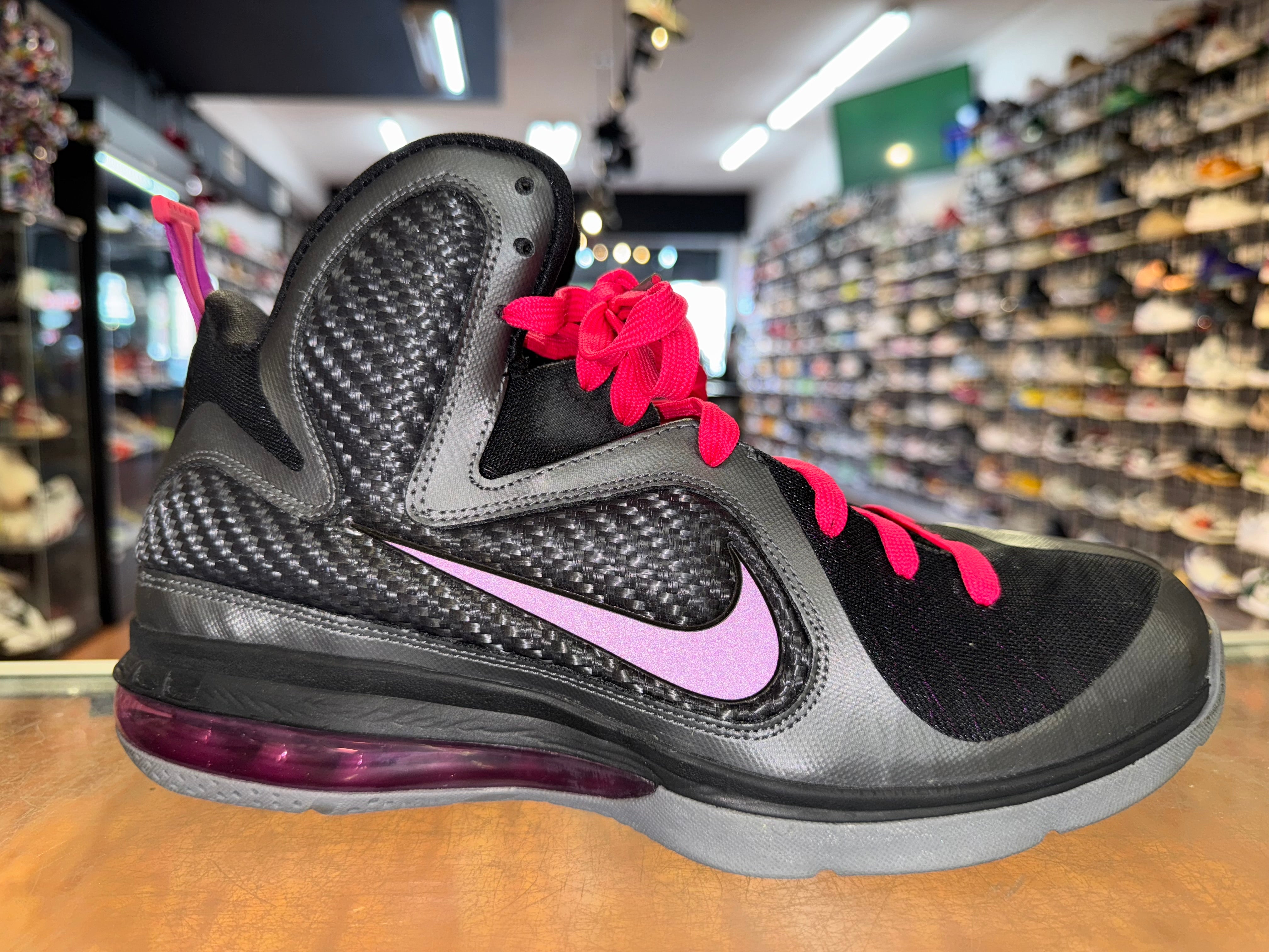 Size 9.5 Lebron 9 "Miami Nights"