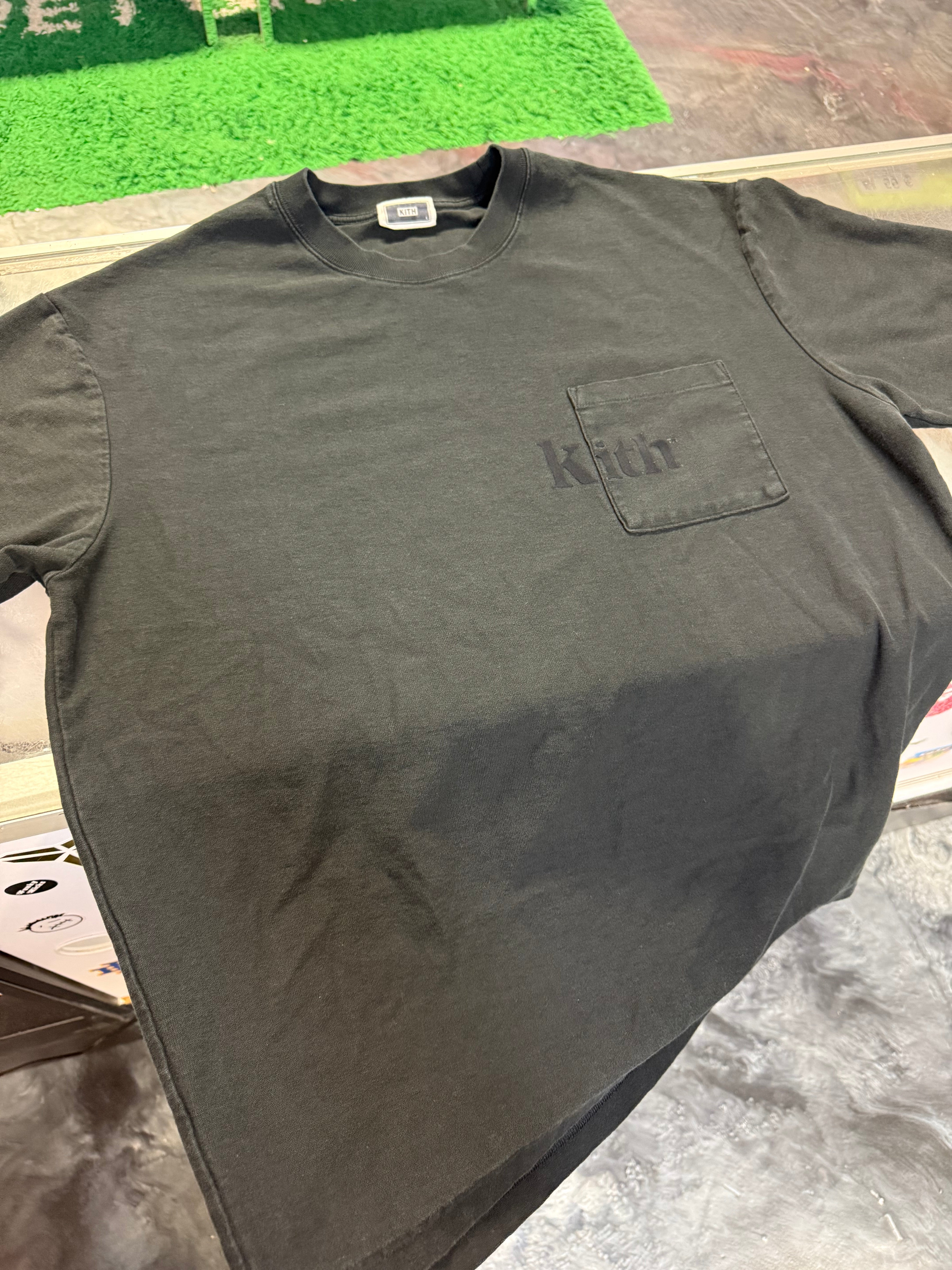 Size L Kith Quinn Pocket Tee “Black”