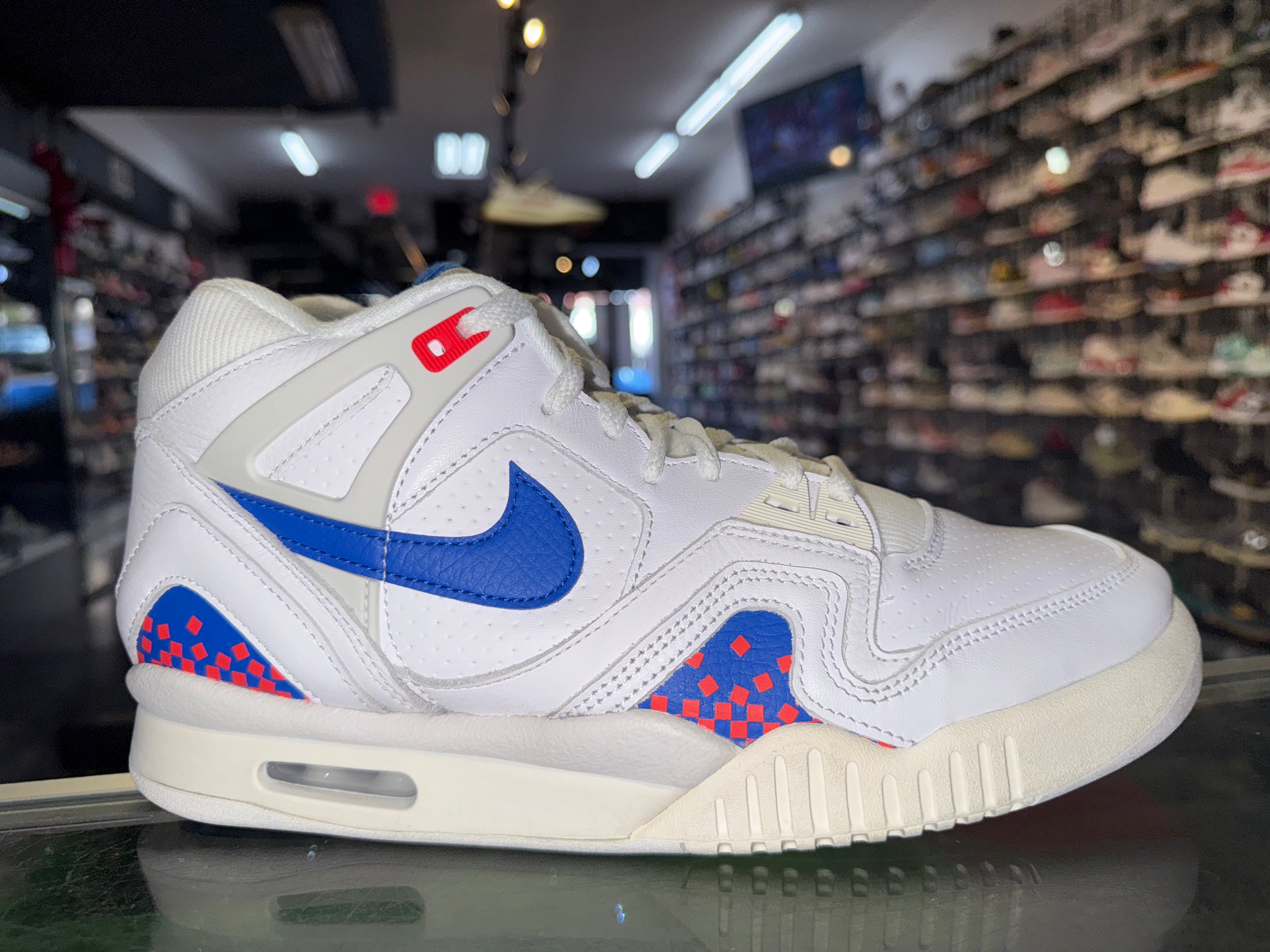 Size 9.5 Air Tech Challenge II "Pixel Court"