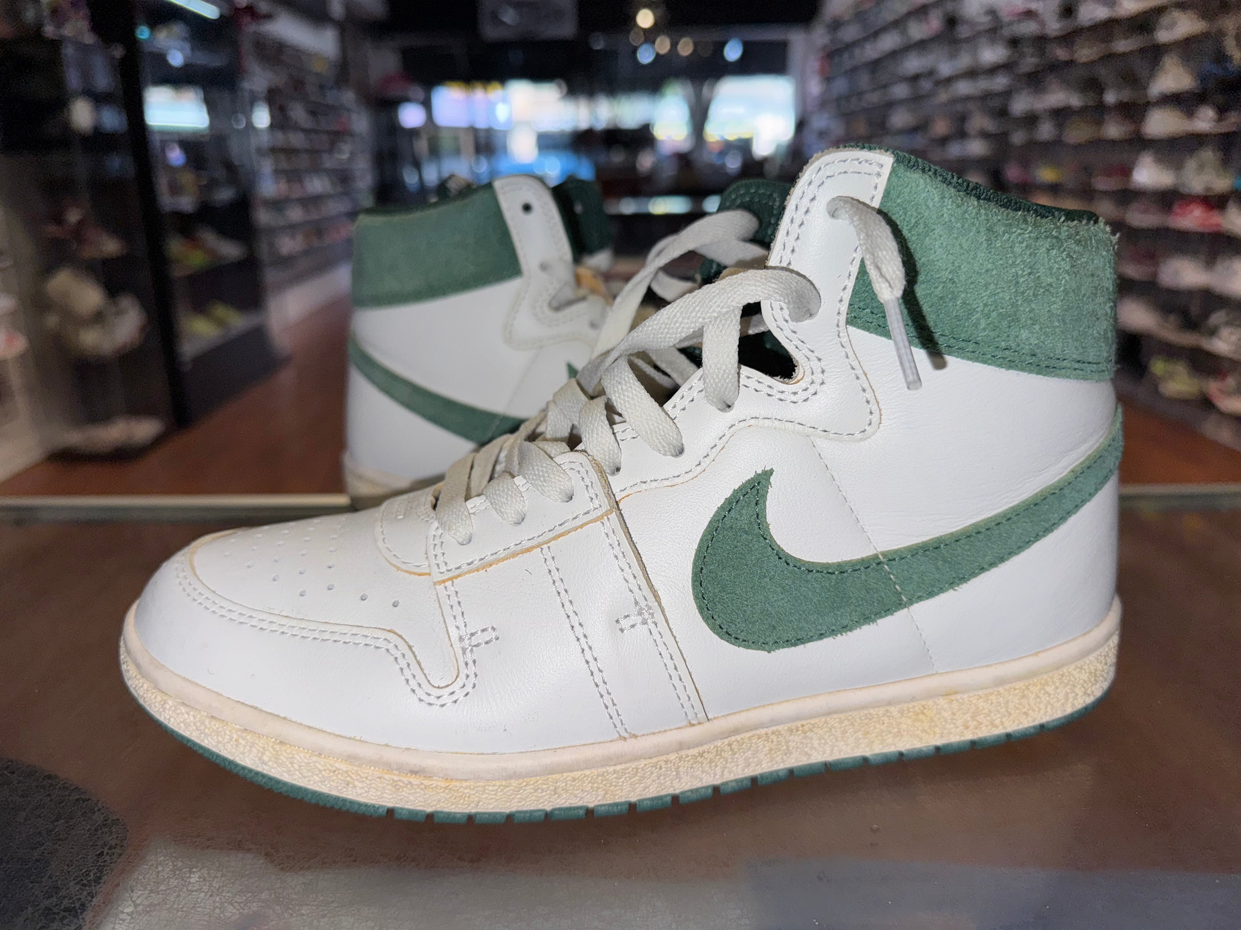 Size 10 Jordan Air Ship A Ma Maniere “Green Stone”