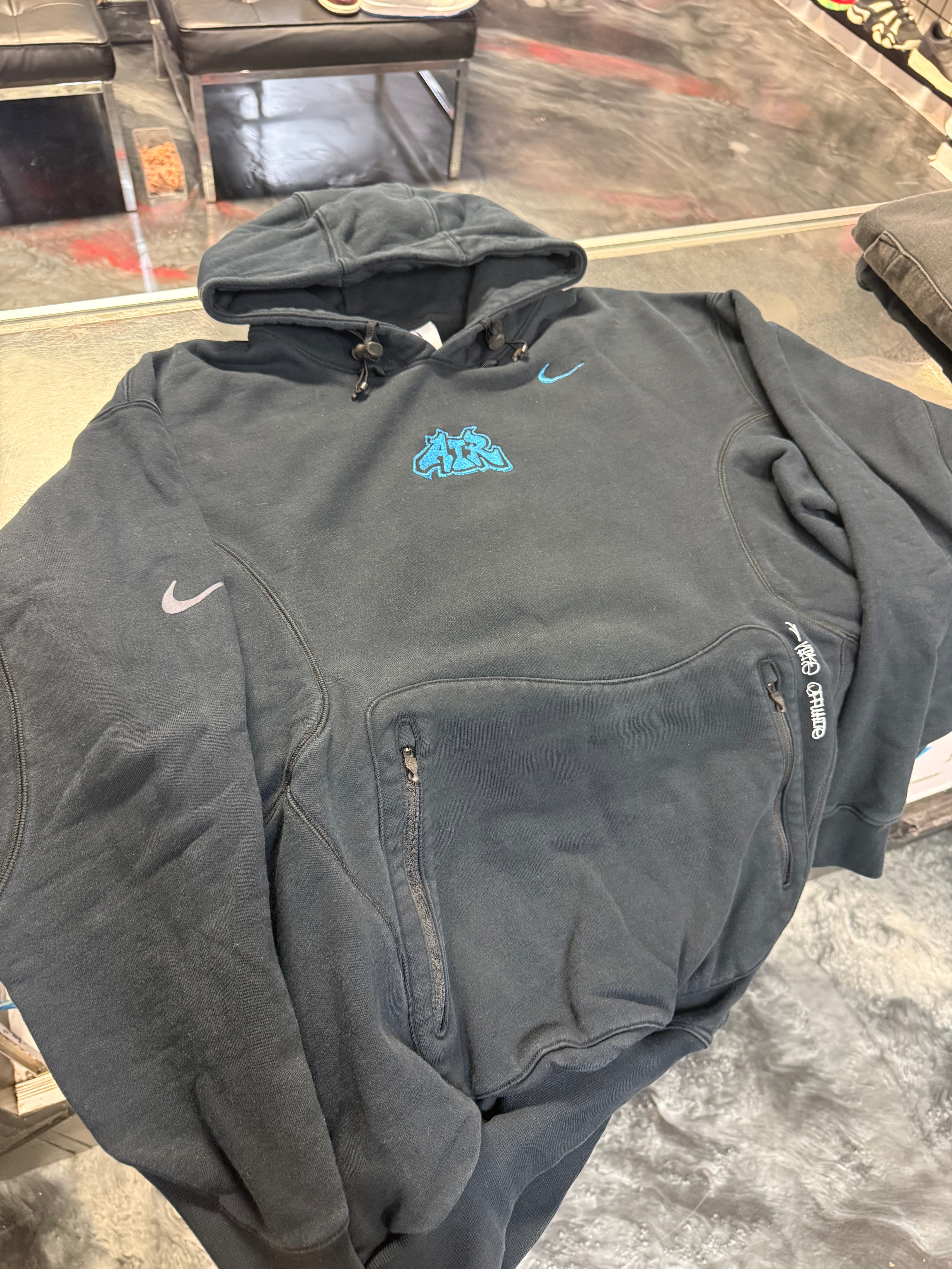 Size S (Fits M) Off White x Nike 006 Hoodie “Black/Blue” – Direct