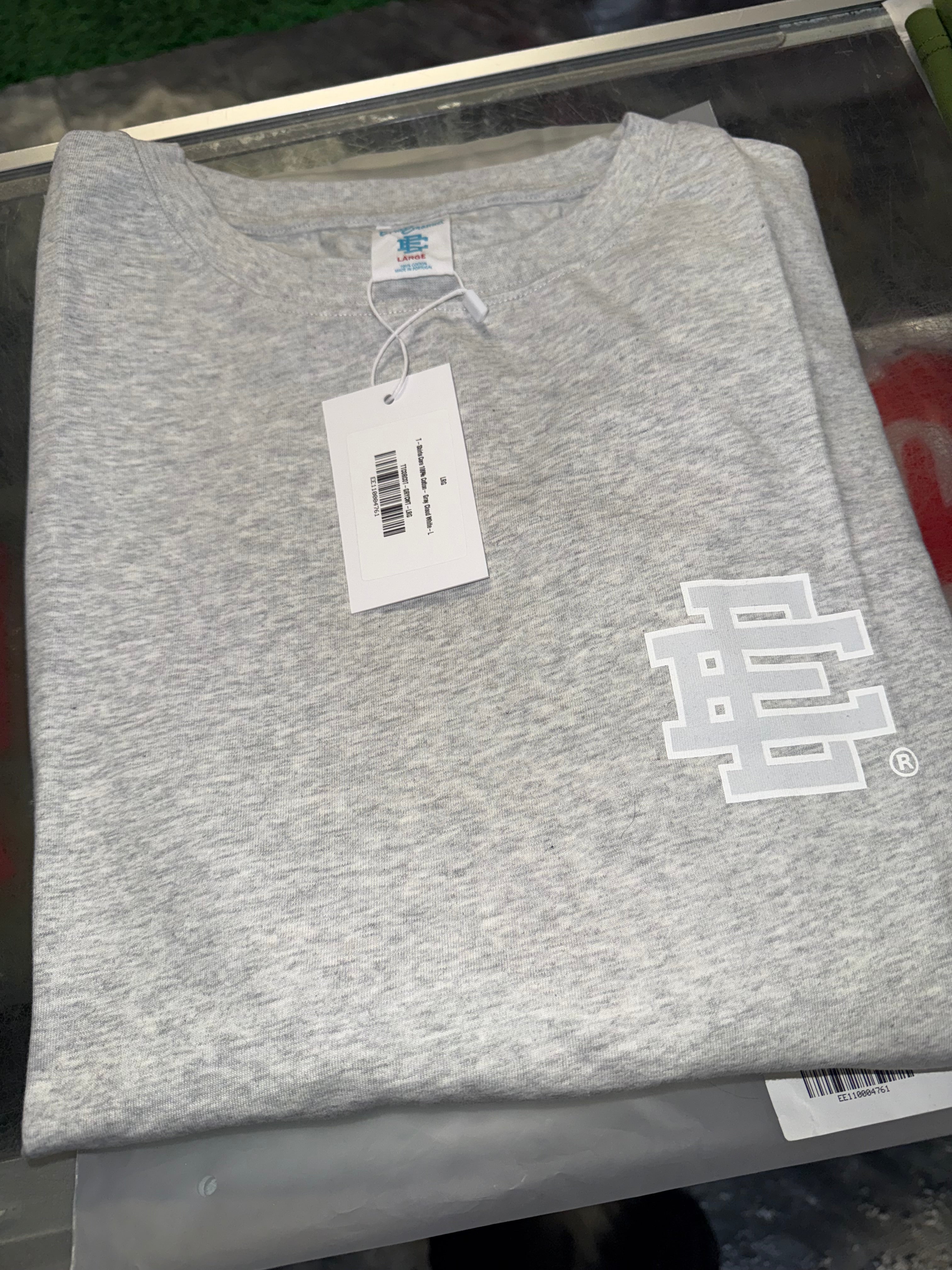 Size L Eric Emanuel EE Tee “Grey/White” Brand New