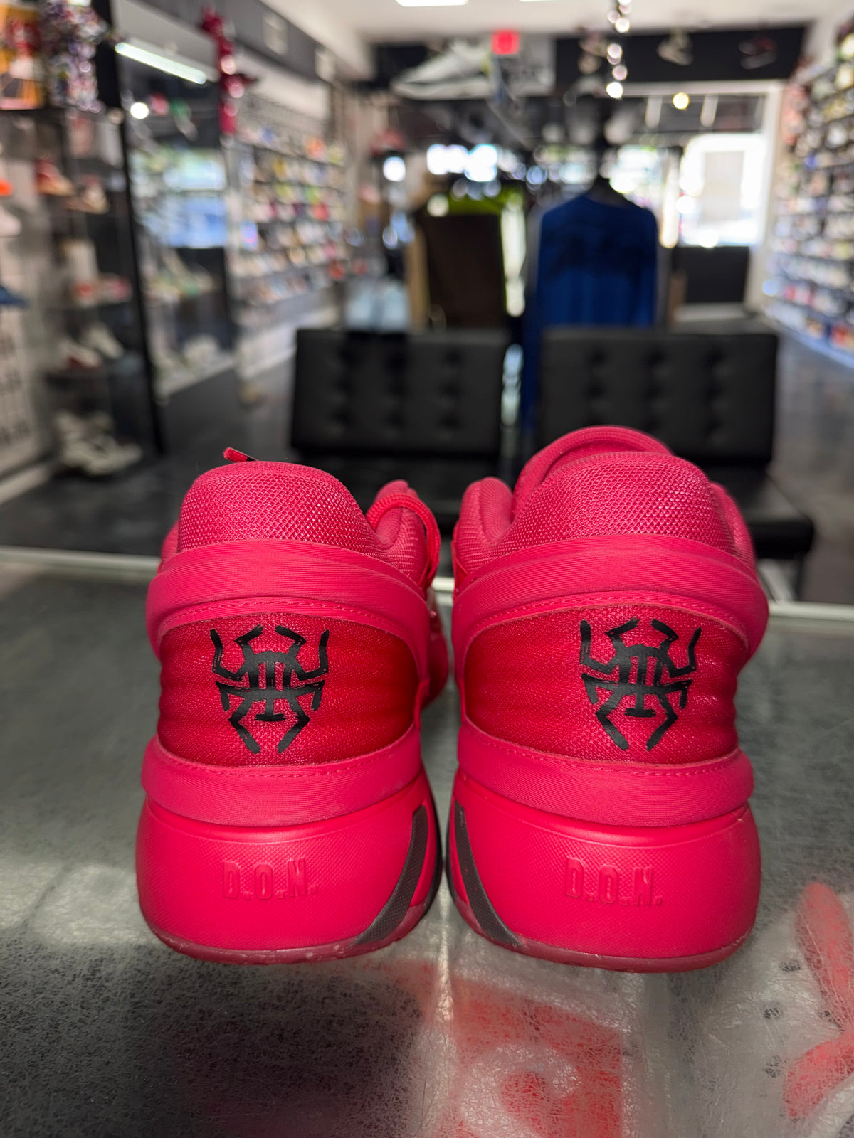 Adidas x Crayola DON Issue 2 Power Pink sneaker, new, size 5 – view 3