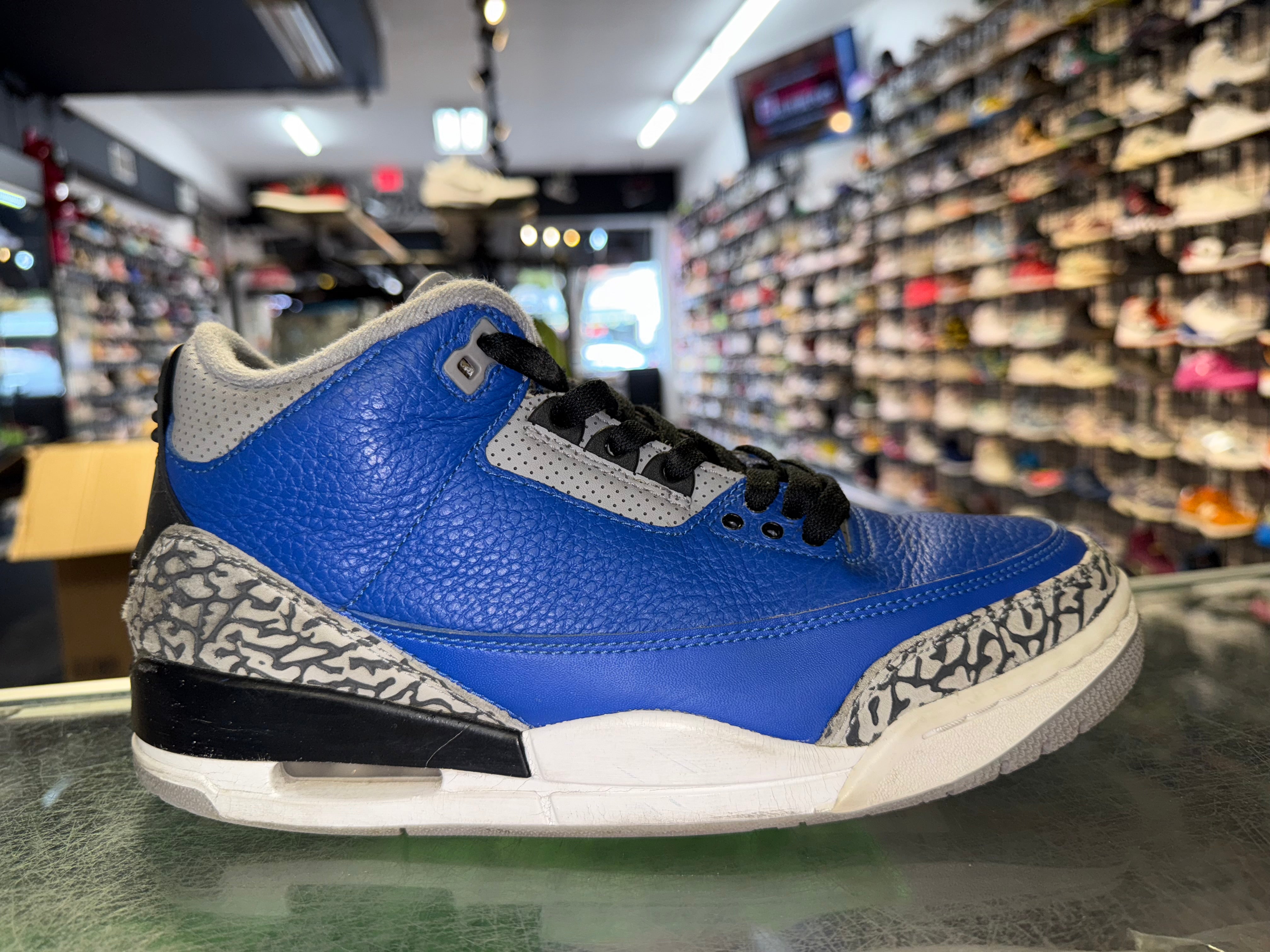 Size 8 Air Jordan 3 'Varsity Royal"