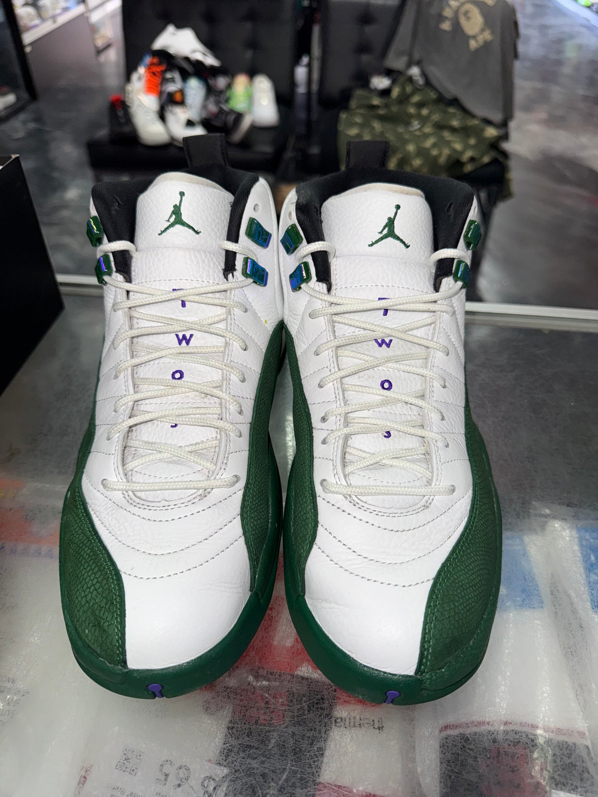 Air Jordan 12 Bucks sneaker, pre-owned, size 9.5 – view 5