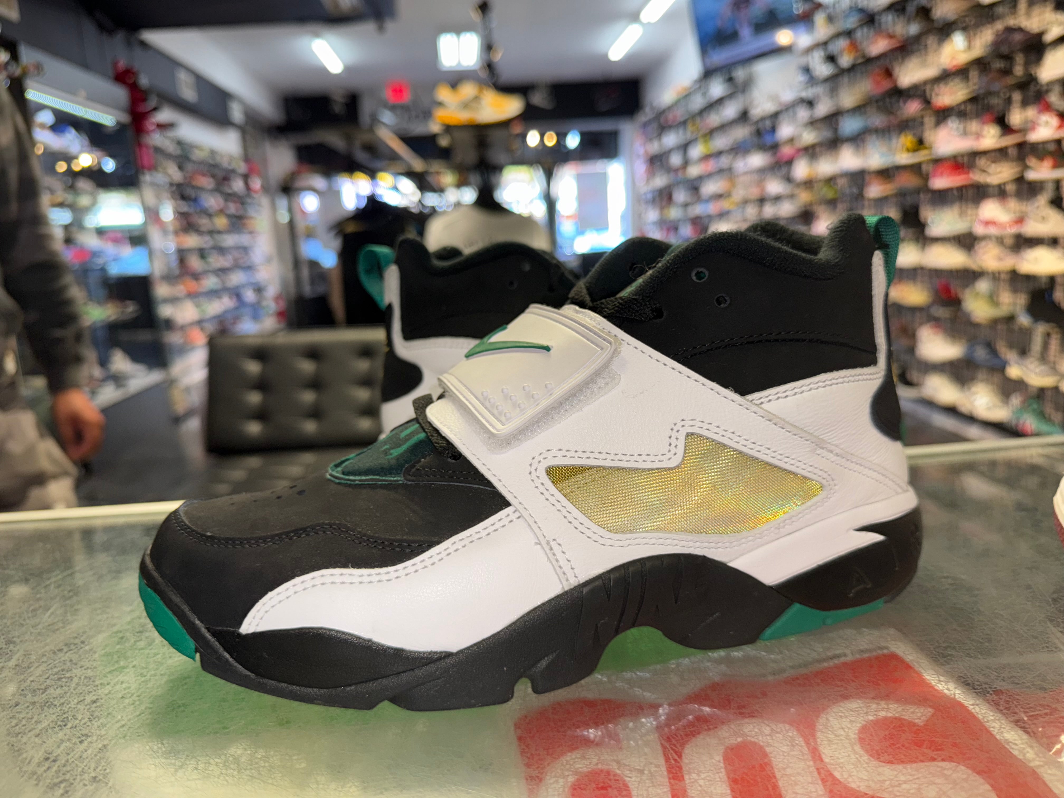 Size 10 Air Diamond Turf "Emerald"