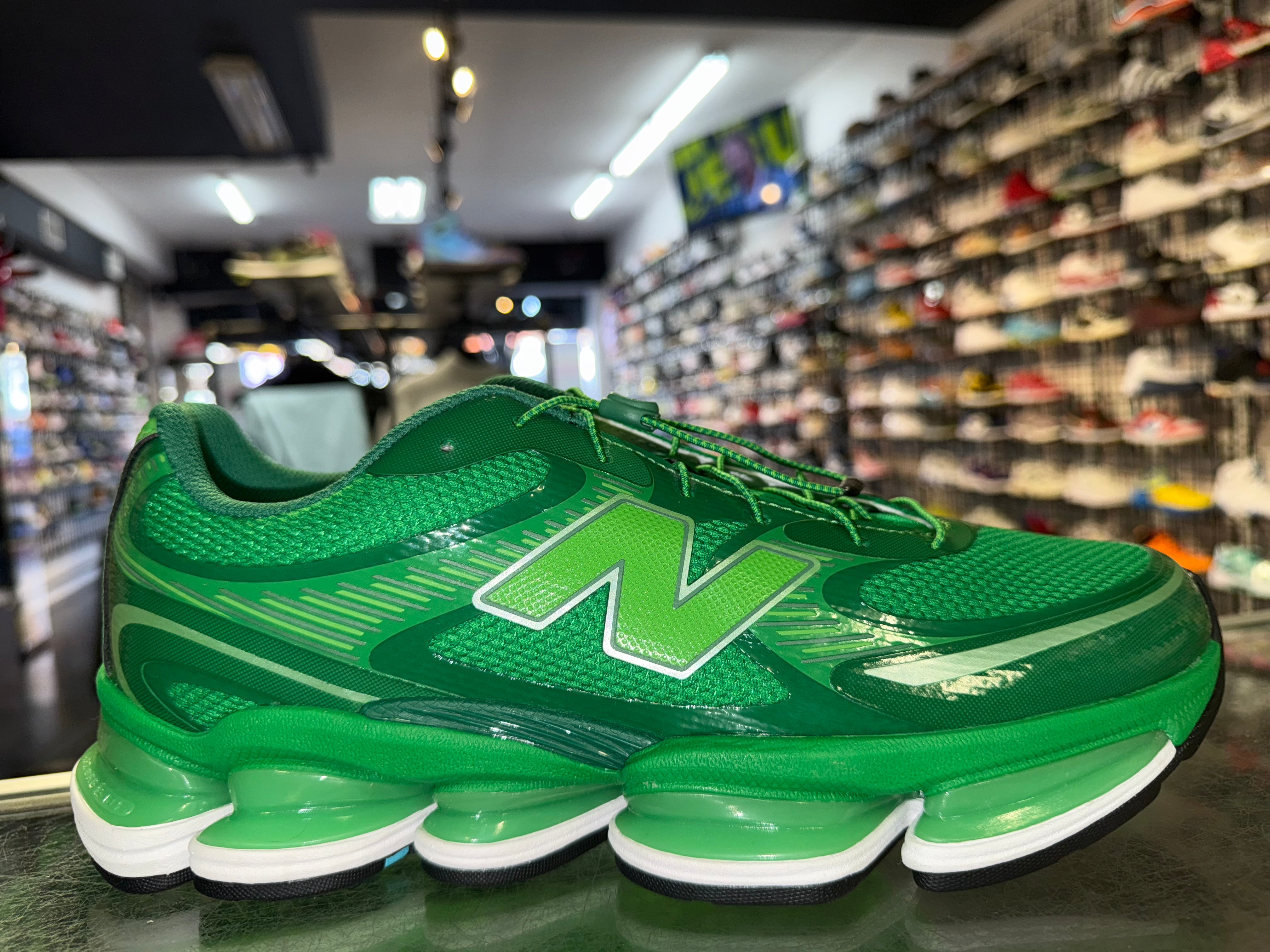 Size 10.5 New Balance Abzorb 2000 "Amine Biblioteca" Brand New