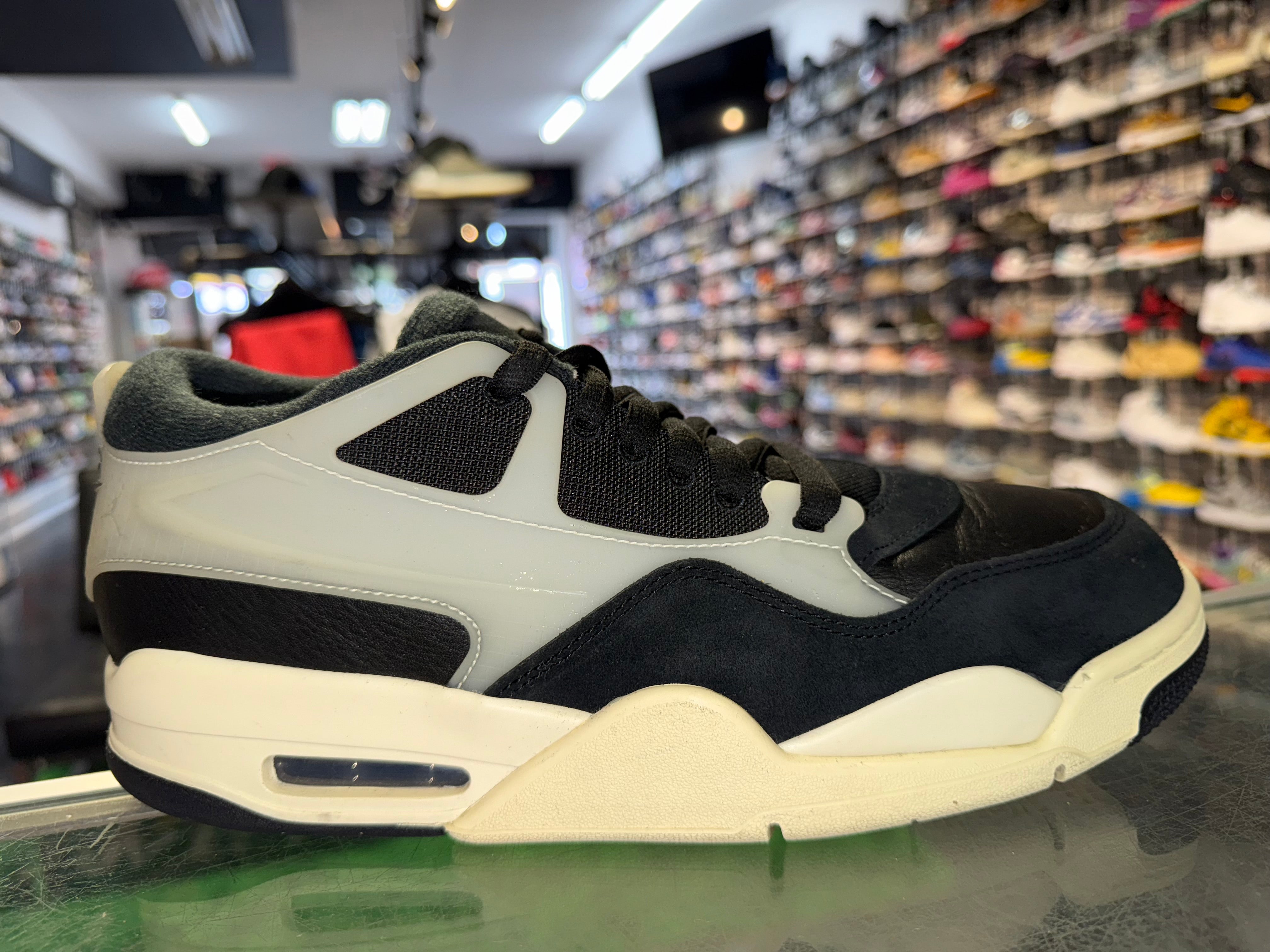 Size 10.5 Jordan 4 RM “Black Sail”