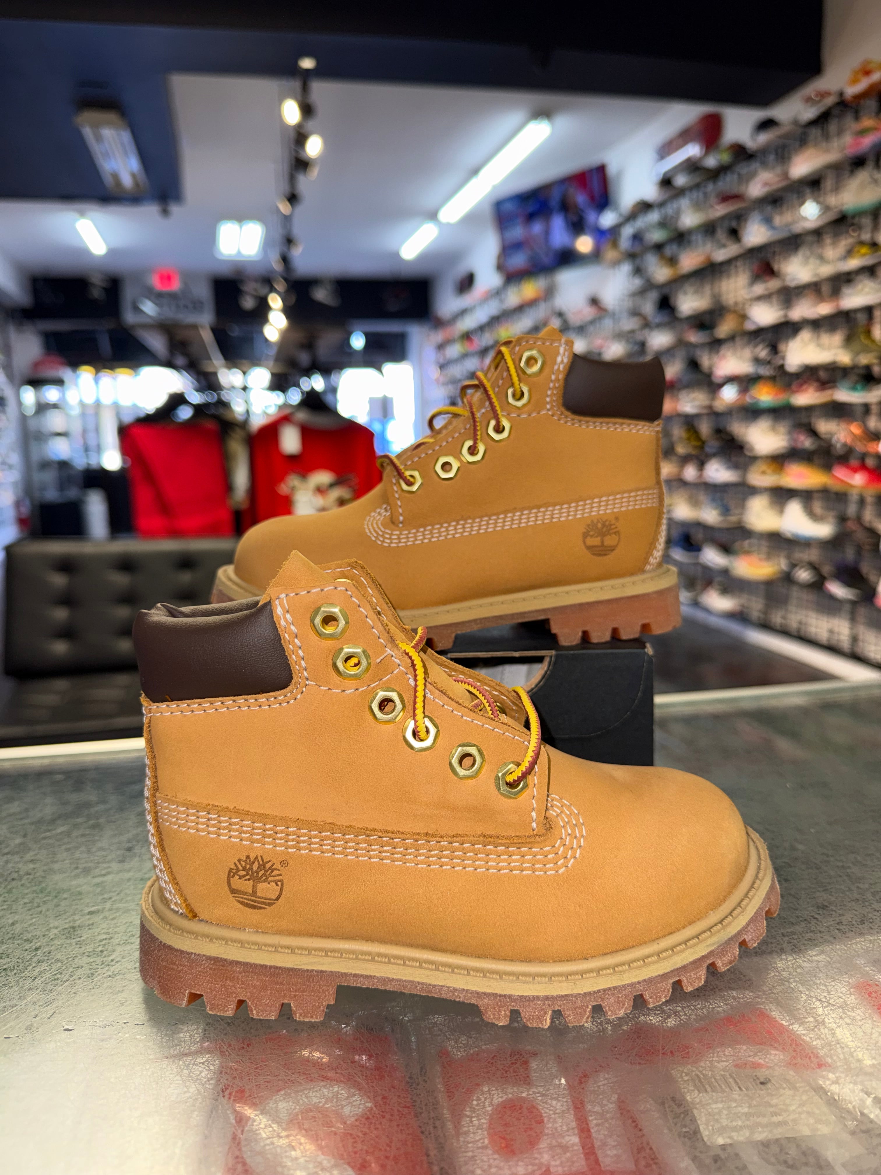 Size 10c Timberland 6 Inch Boot "Wheat" (TD) Brand New