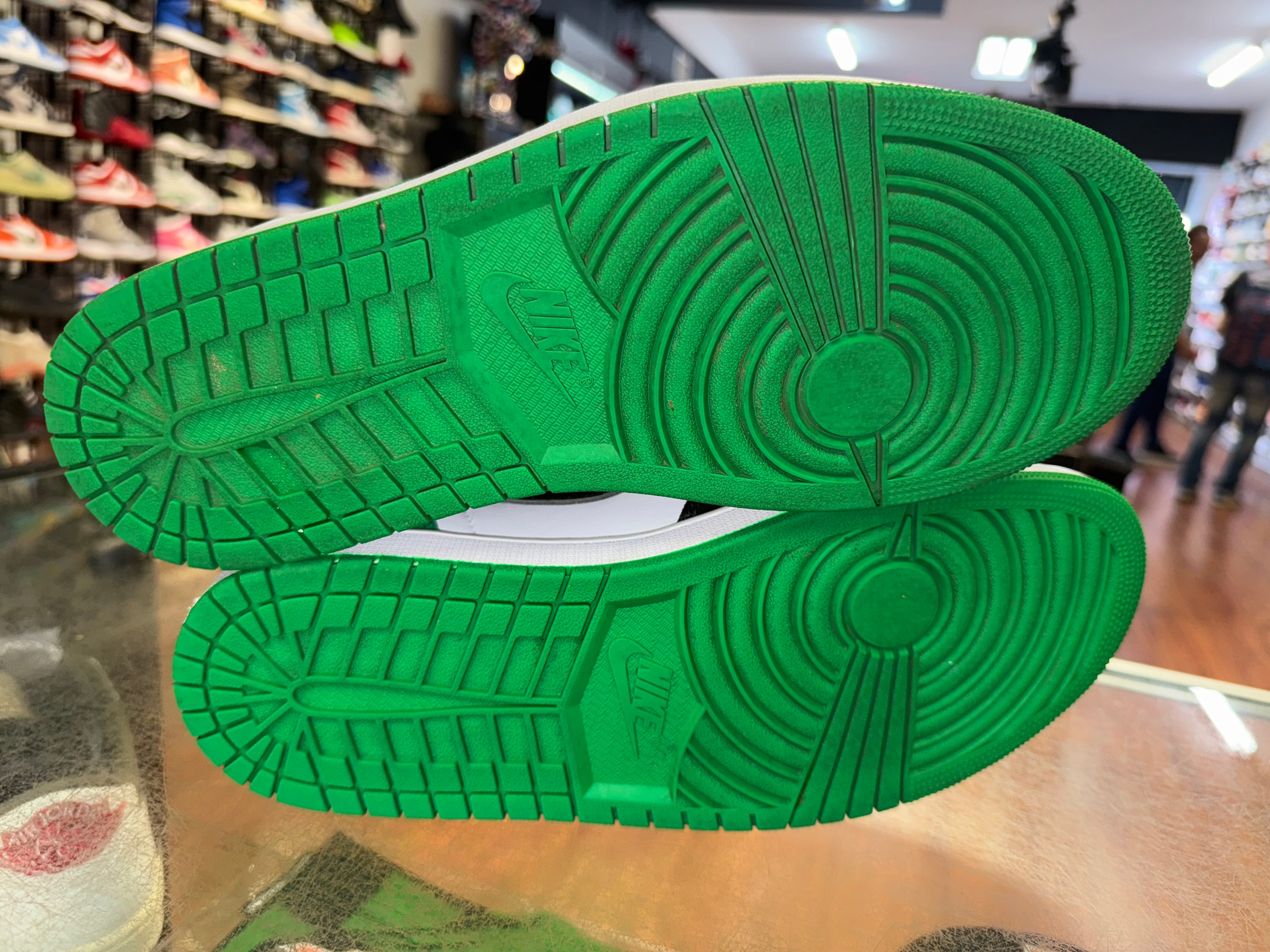 Size 10.5 Air Jordan 1 "Lucky Green"