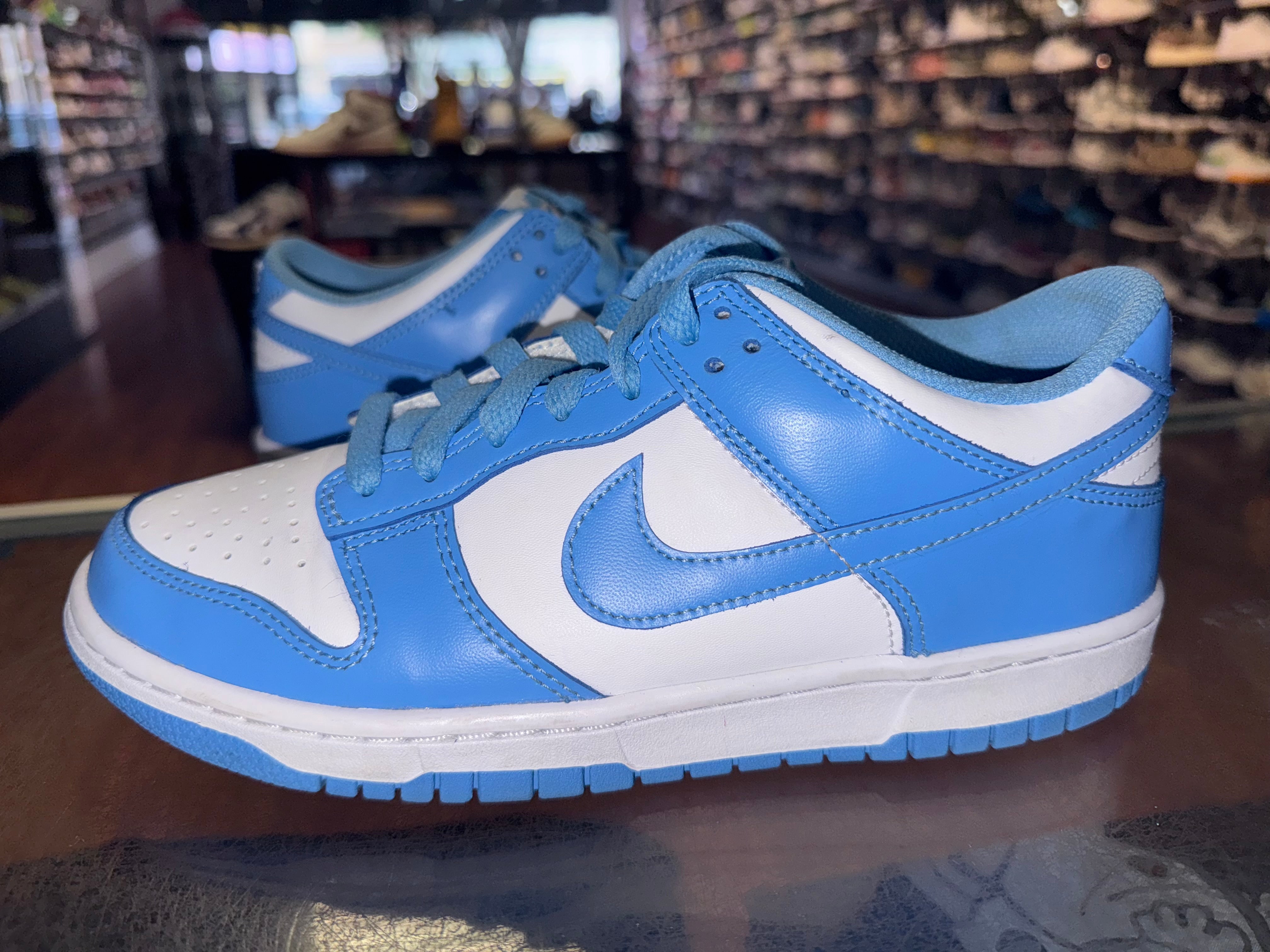 Size 6y Dunk Low "UNC"