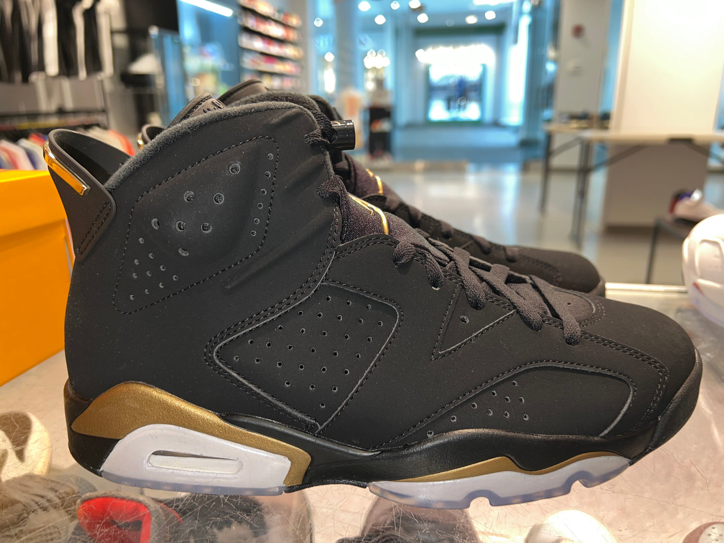 Size 9 Air Jordan 6 “DMP” Brand New (Mall)
