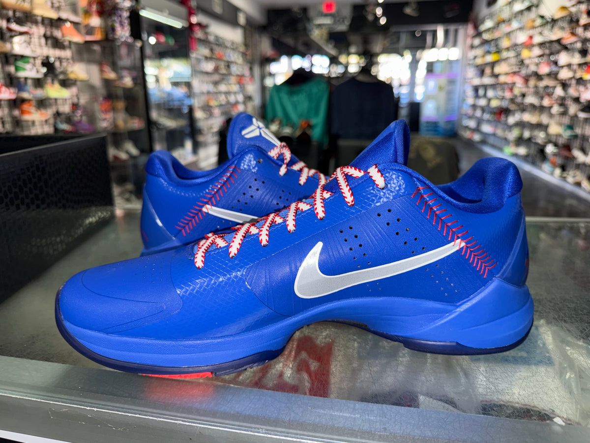 Nike Kobe 5 Protro Dodgers sneaker, pre-owned, size 12 – view 4