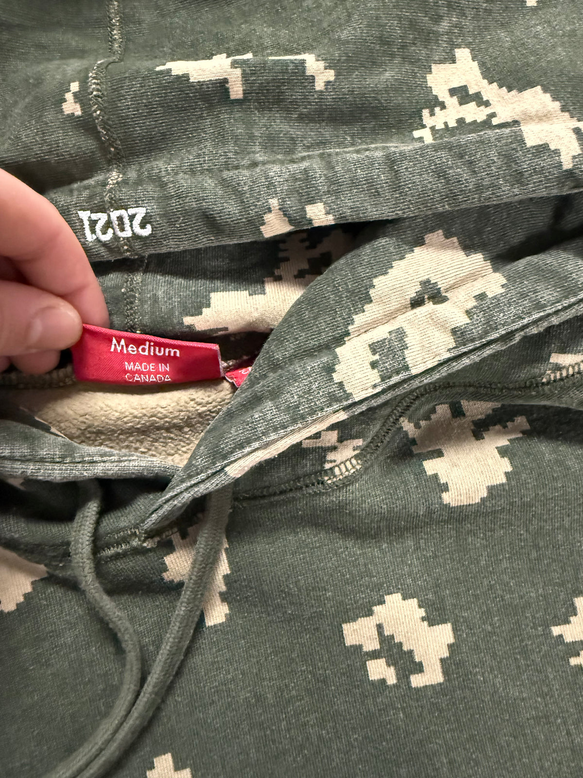 Supreme Box Logo Hoodie Digi Camo, pre-owned, size M – view 4