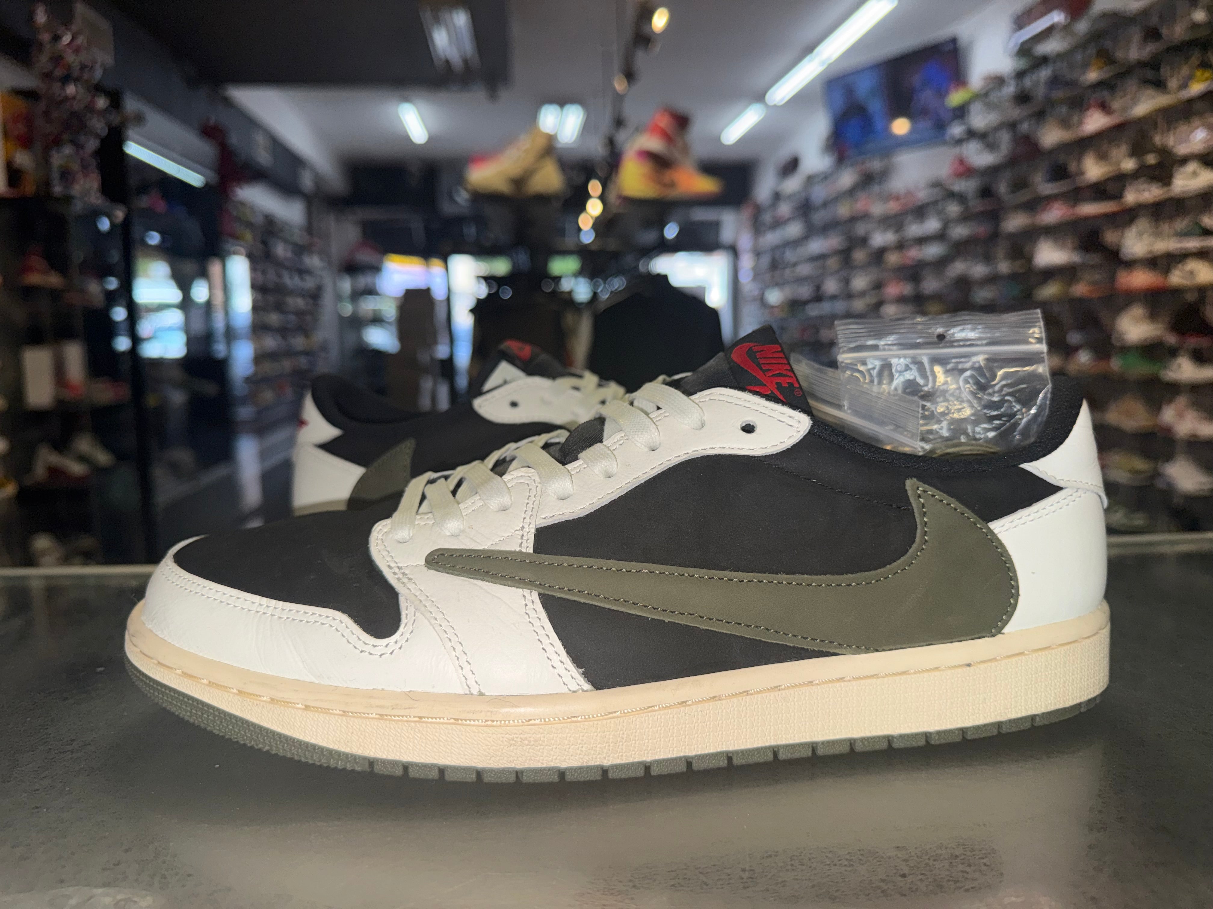 Size 11.5 (13W) Air Jordan 1 Low Travis Scott "Olive"