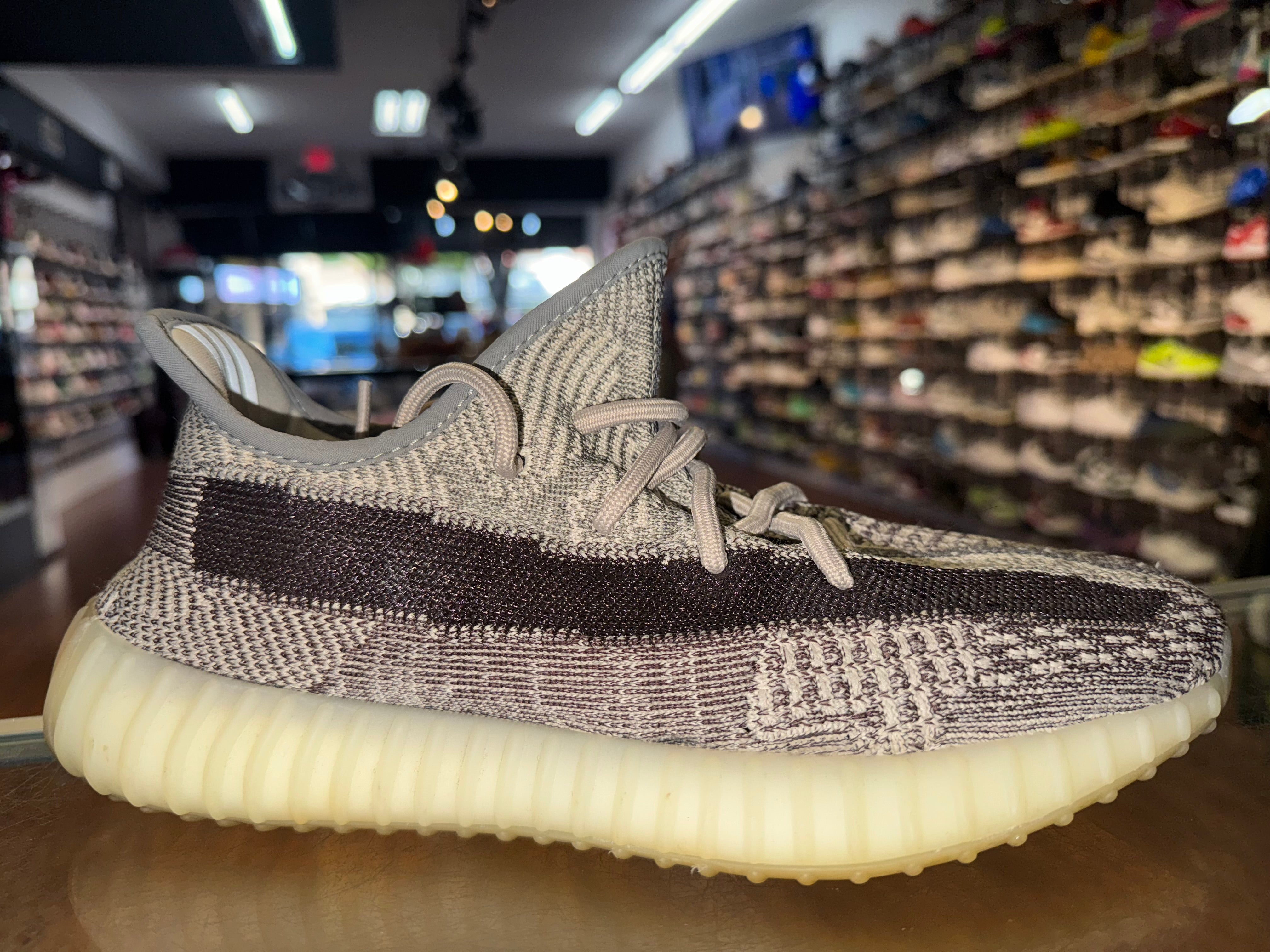 Size 8 Yeezy Boost 350 V2 "Zyon"
