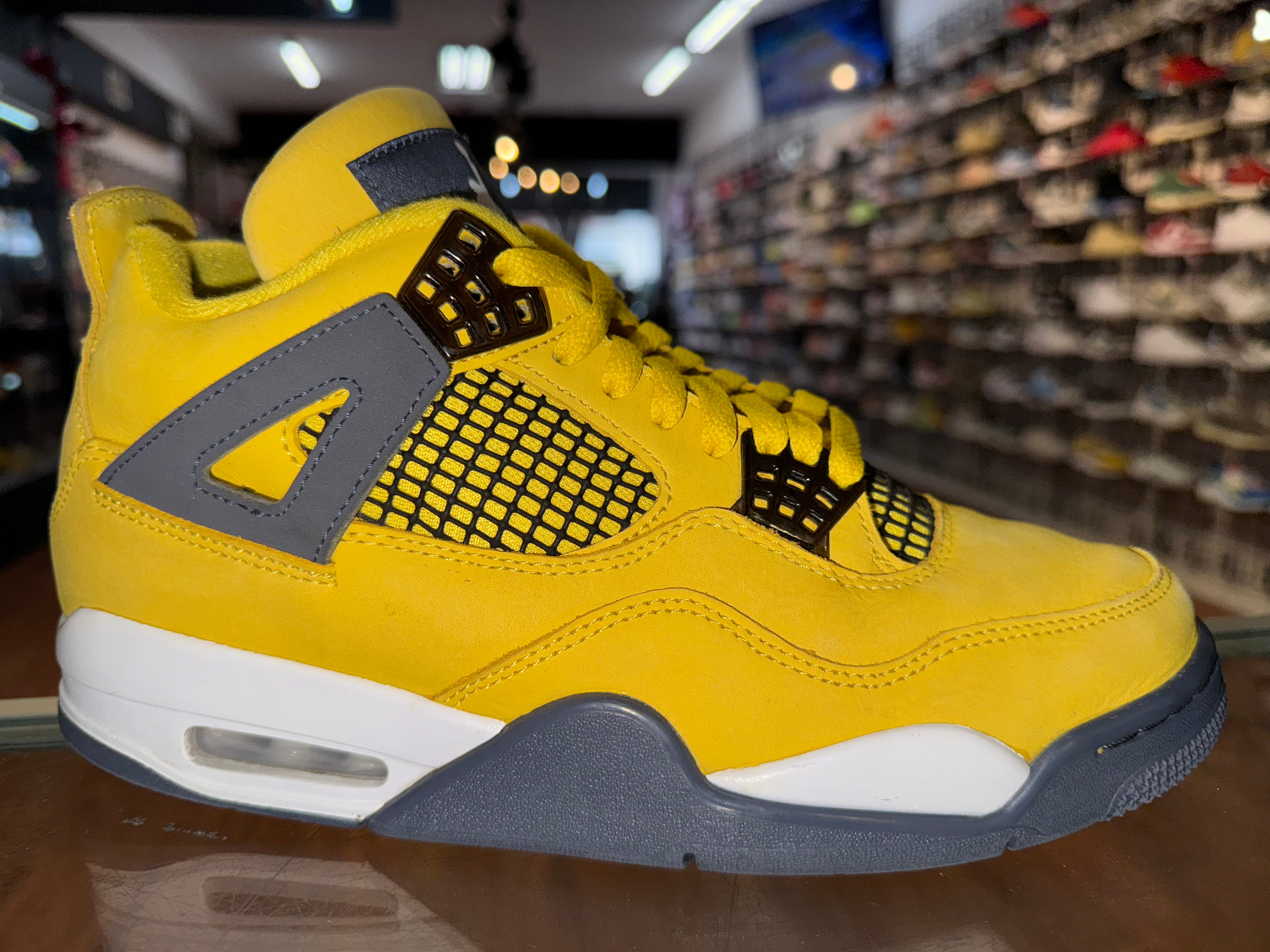 Size 8 Air Jordan 4 "Lightning"
