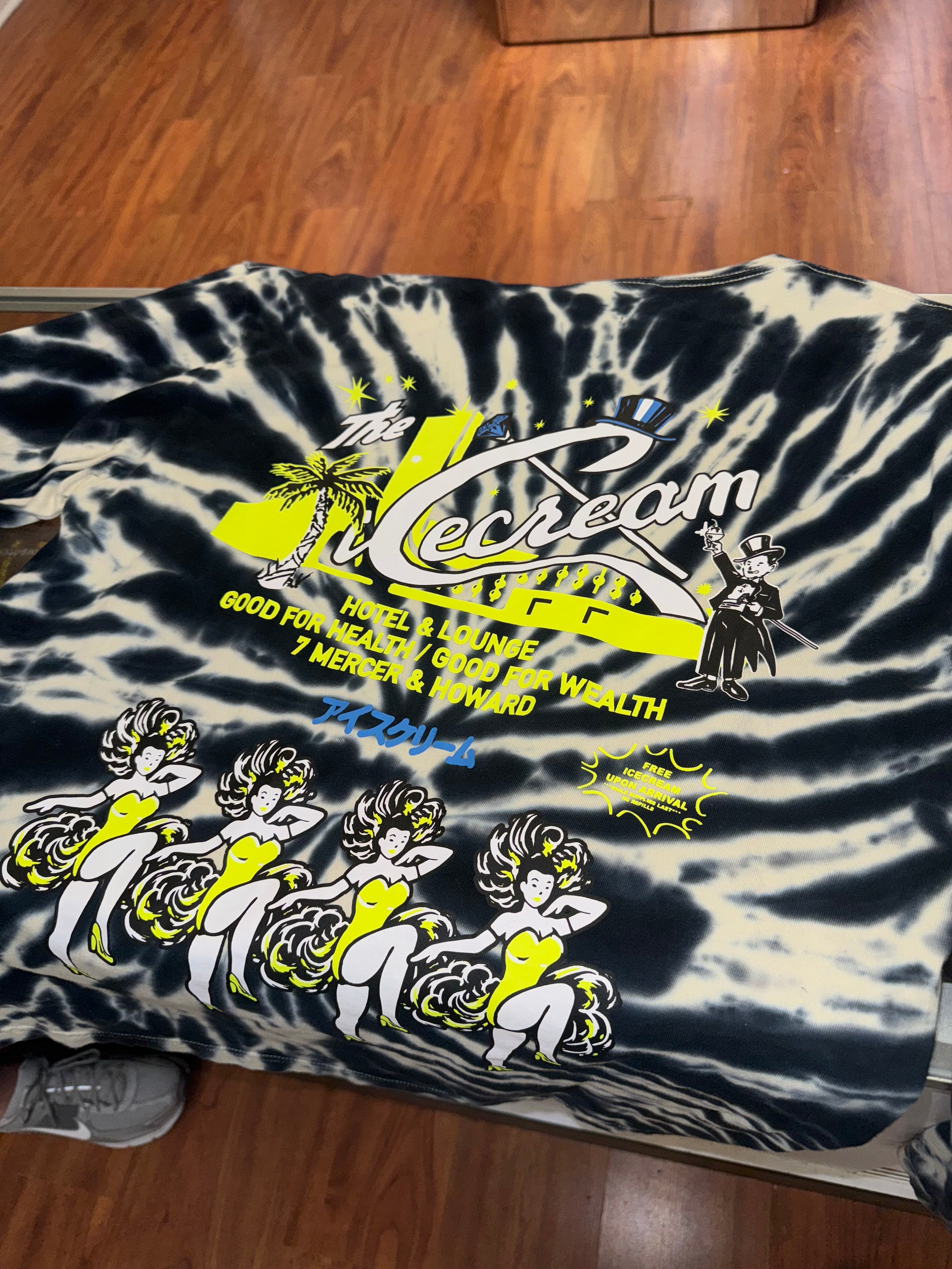 Medium BBC Ice Cream Long Sleeves T-Shirt